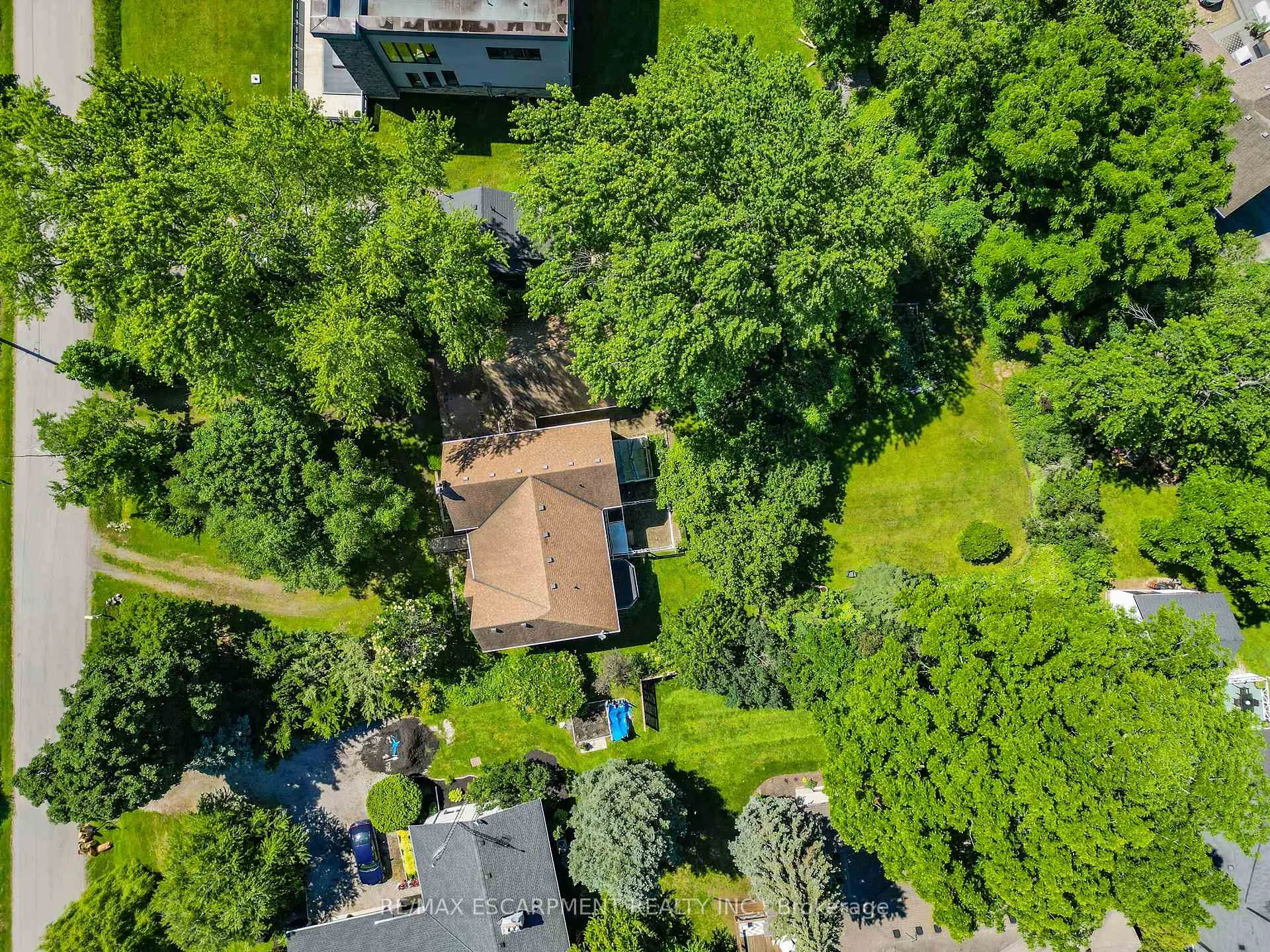 Photo 33 of 4956 Sann Road N, Lincoln, Lincoln Lake — HOMEH