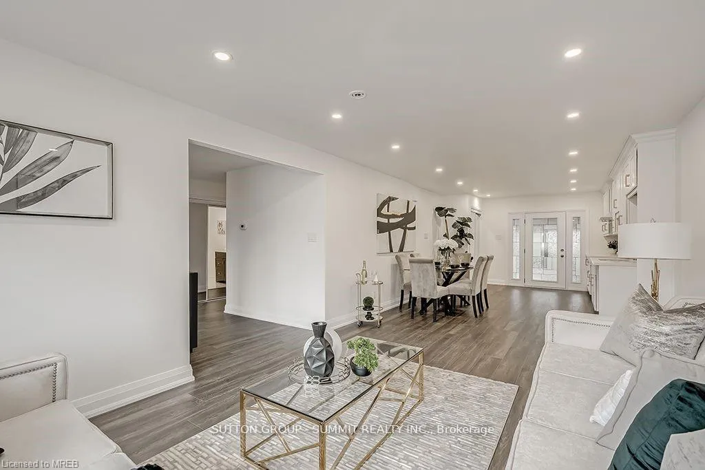 Photo 19 of Unit Upper, 16 Upper Canada Drive, Kitchener, Pioneer Park — HOMEH