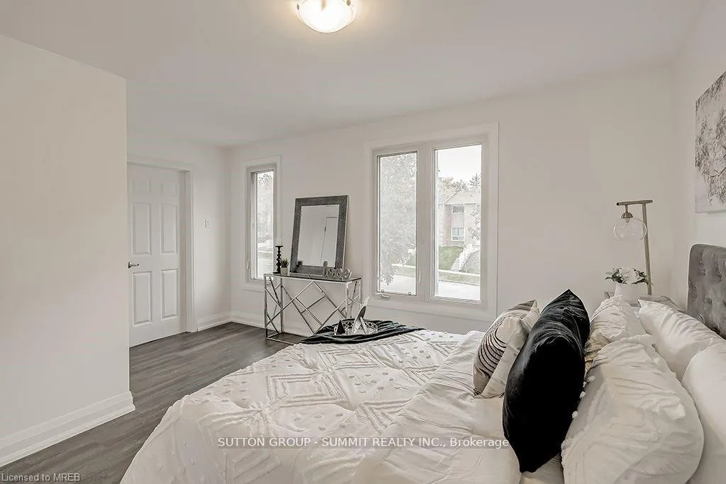 Photo 23 of Unit Upper, 16 Upper Canada Drive, Kitchener, Pioneer Park — HOMEH