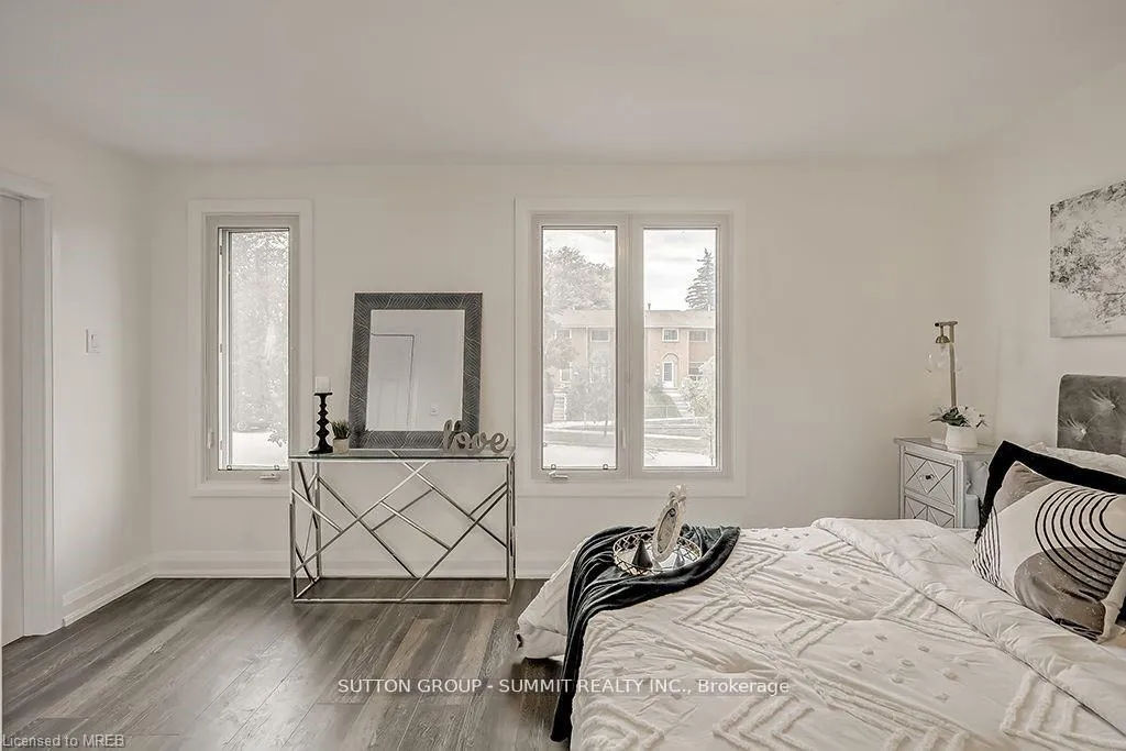 Photo 24 of Unit Upper, 16 Upper Canada Drive, Kitchener, Pioneer Park — HOMEH