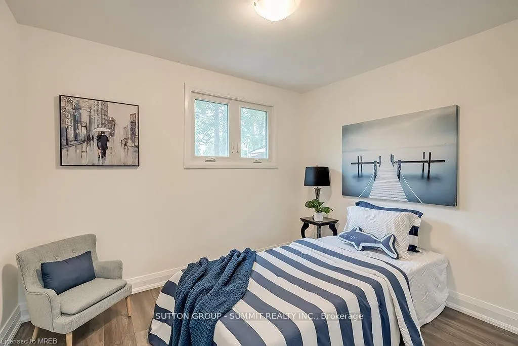 Photo 33 of Unit Upper, 16 Upper Canada Drive, Kitchener, Pioneer Park — HOMEH