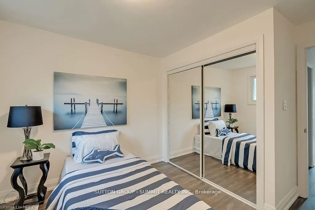 Photo 34 of Unit Upper, 16 Upper Canada Drive, Kitchener, Pioneer Park — HOMEH