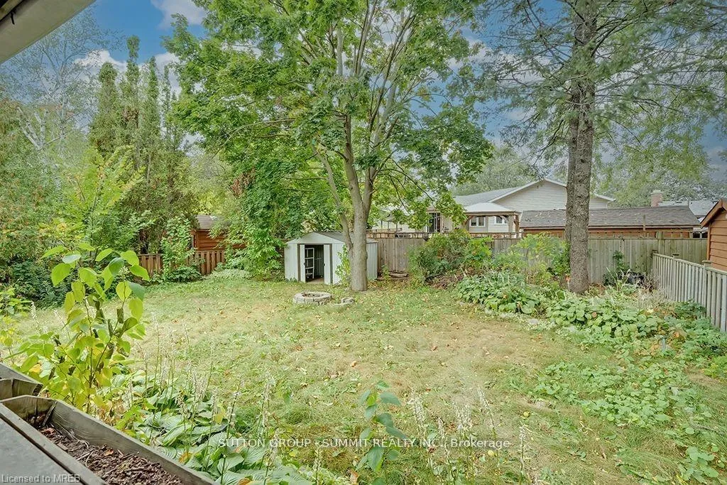 Photo 40 of Unit Upper, 16 Upper Canada Drive, Kitchener, Pioneer Park — HOMEH