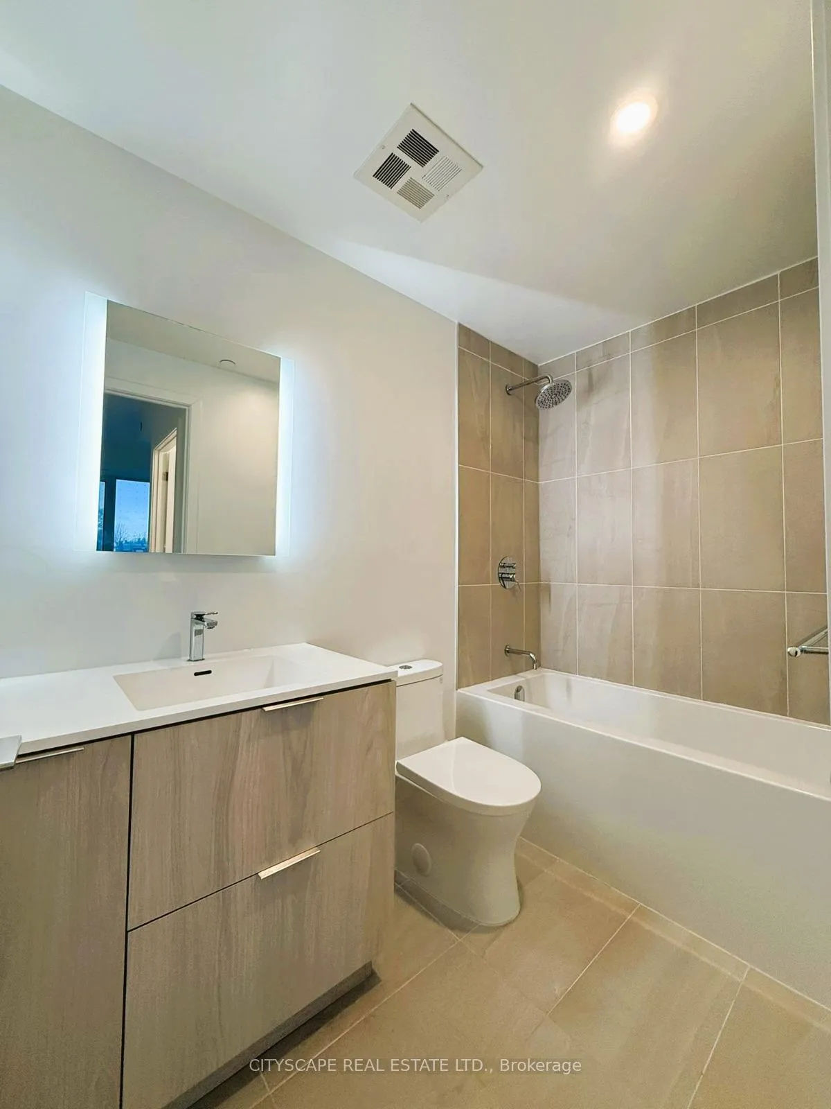 Photo 10 of Unit 306, 185 Alberta Avenue, Toronto, Oakwood Village — HOMEH