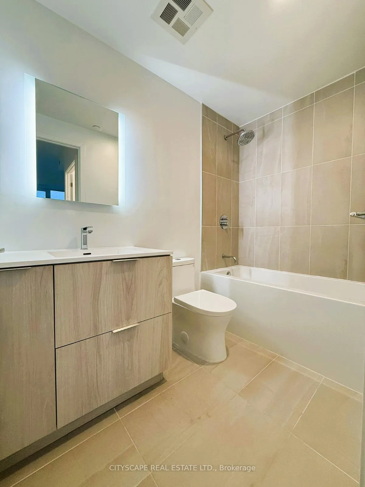 Photo 12 of Unit 306, 185 Alberta Avenue, Toronto, Oakwood Village — HOMEH