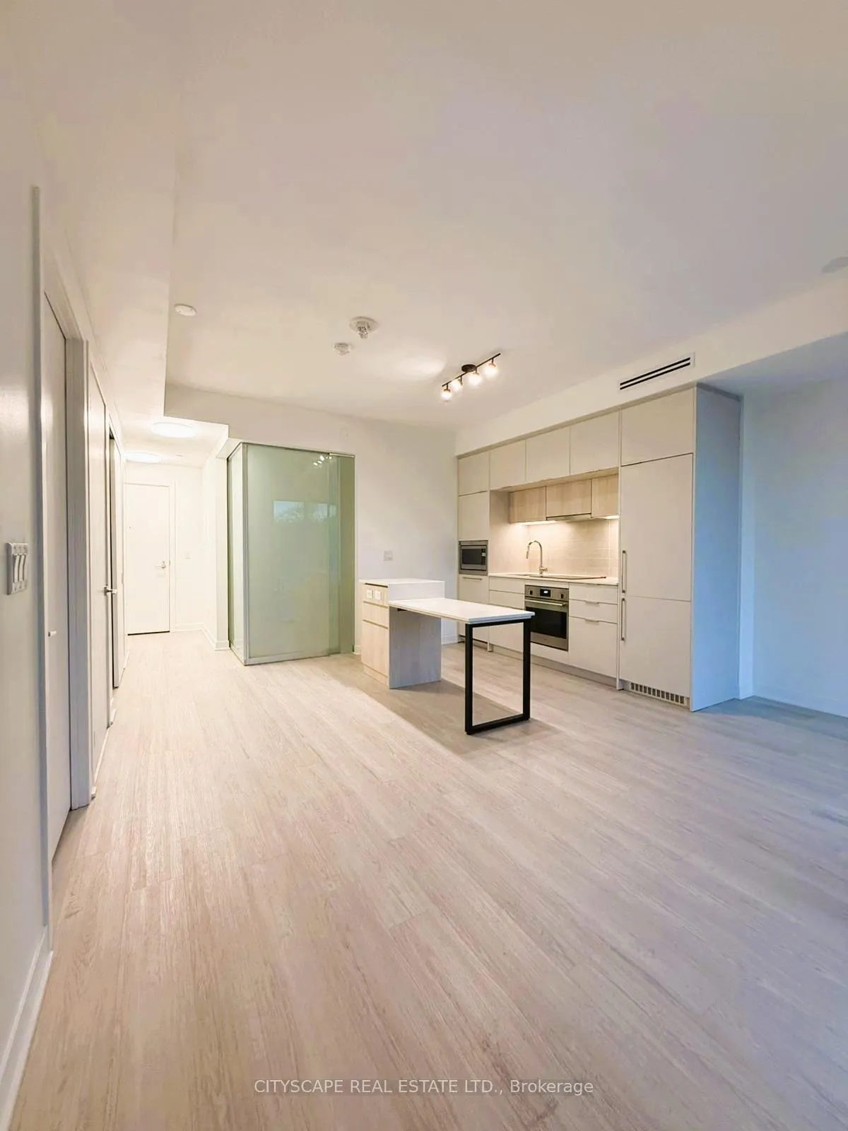Photo 18 of Unit 306, 185 Alberta Avenue, Toronto, Oakwood Village — HOMEH