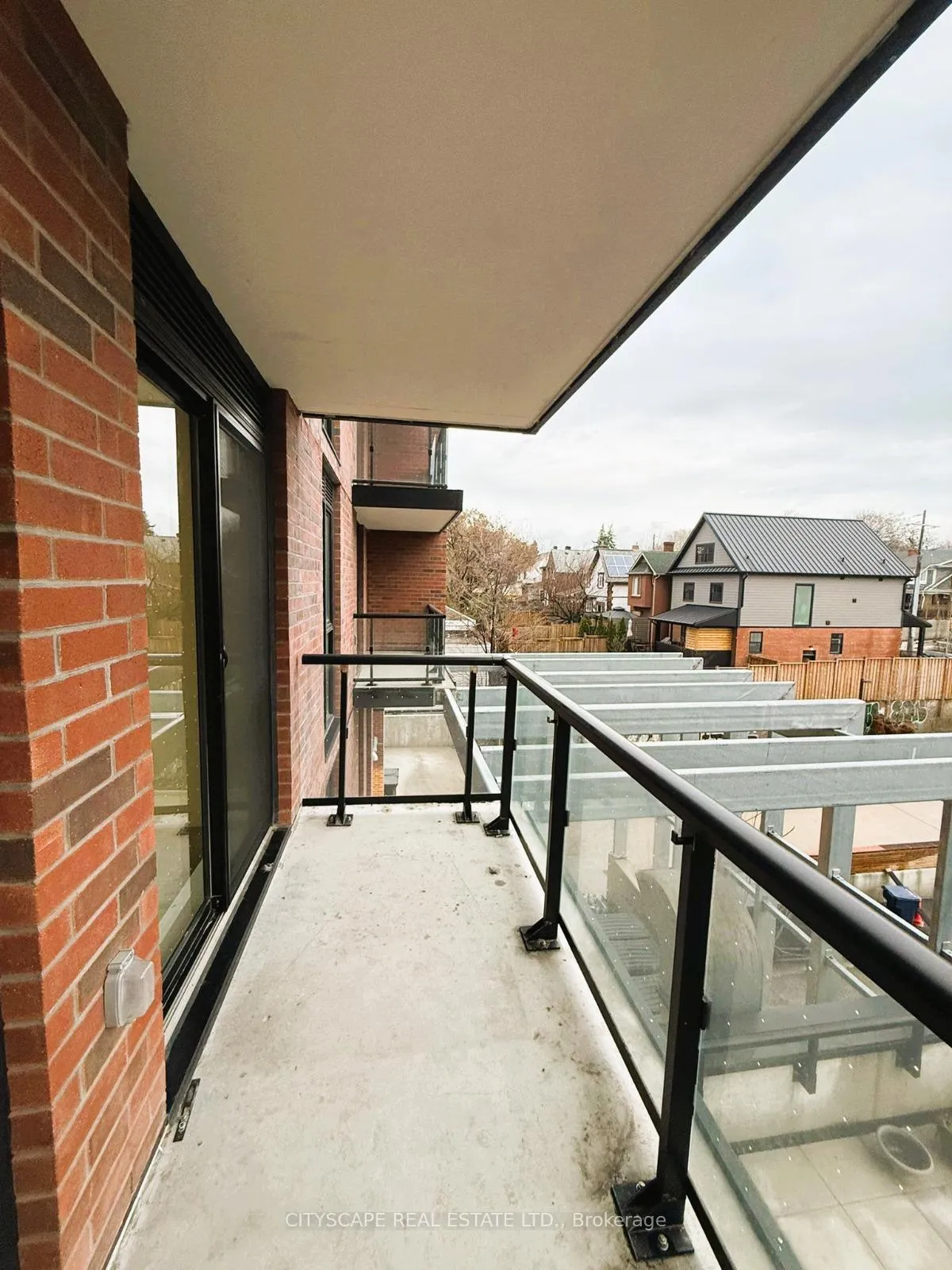 Photo 33 of Unit 306, 185 Alberta Avenue, Toronto, Oakwood Village — HOMEH