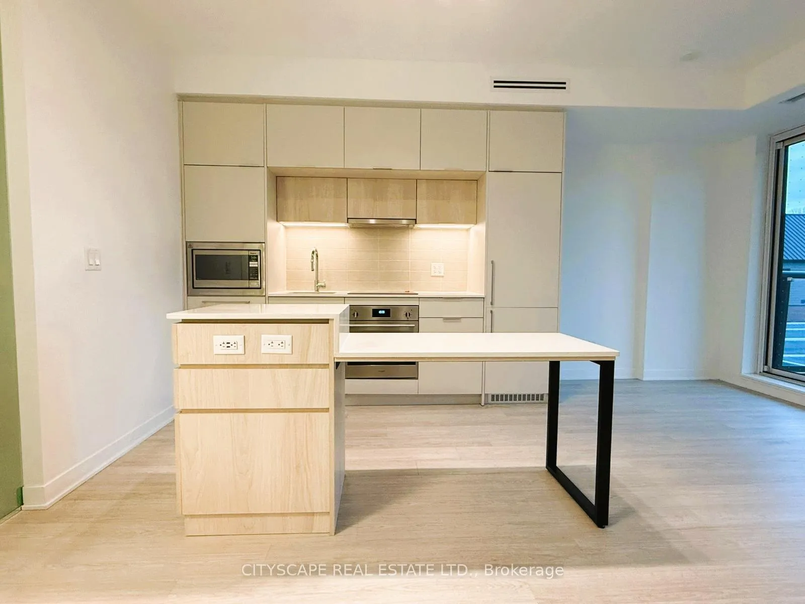 Photo 34 of Unit 306, 185 Alberta Avenue, Toronto, Oakwood Village — HOMEH