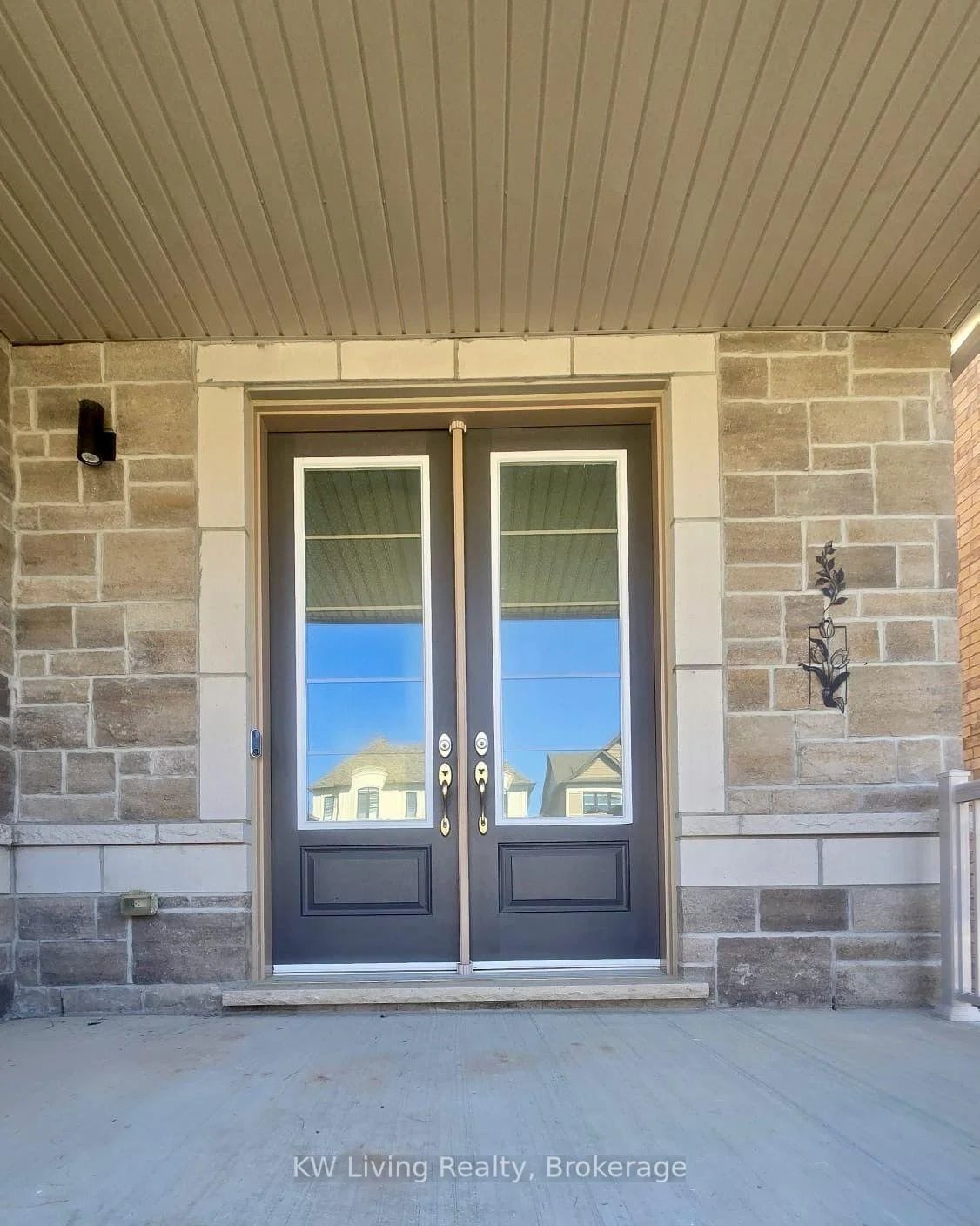 Photo 8 of 33 Valleo Street, Georgina, Keswick North — HOMEH