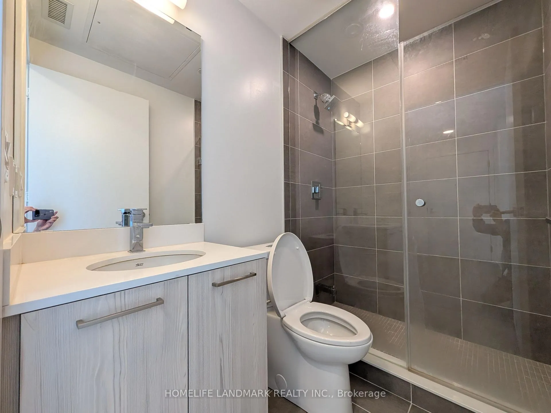 Photo 3 of Unit 2801, 65 Mutual Street, Toronto, Church-Yonge Corridor — HOMEH