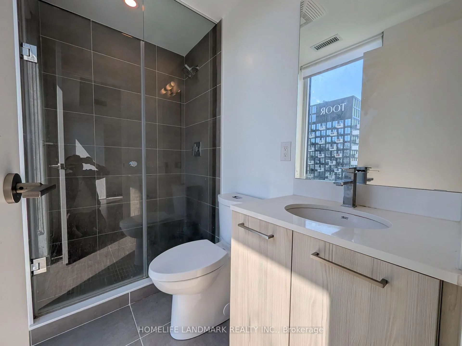 Photo 12 of Unit 2801, 65 Mutual Street, Toronto, Church-Yonge Corridor — HOMEH
