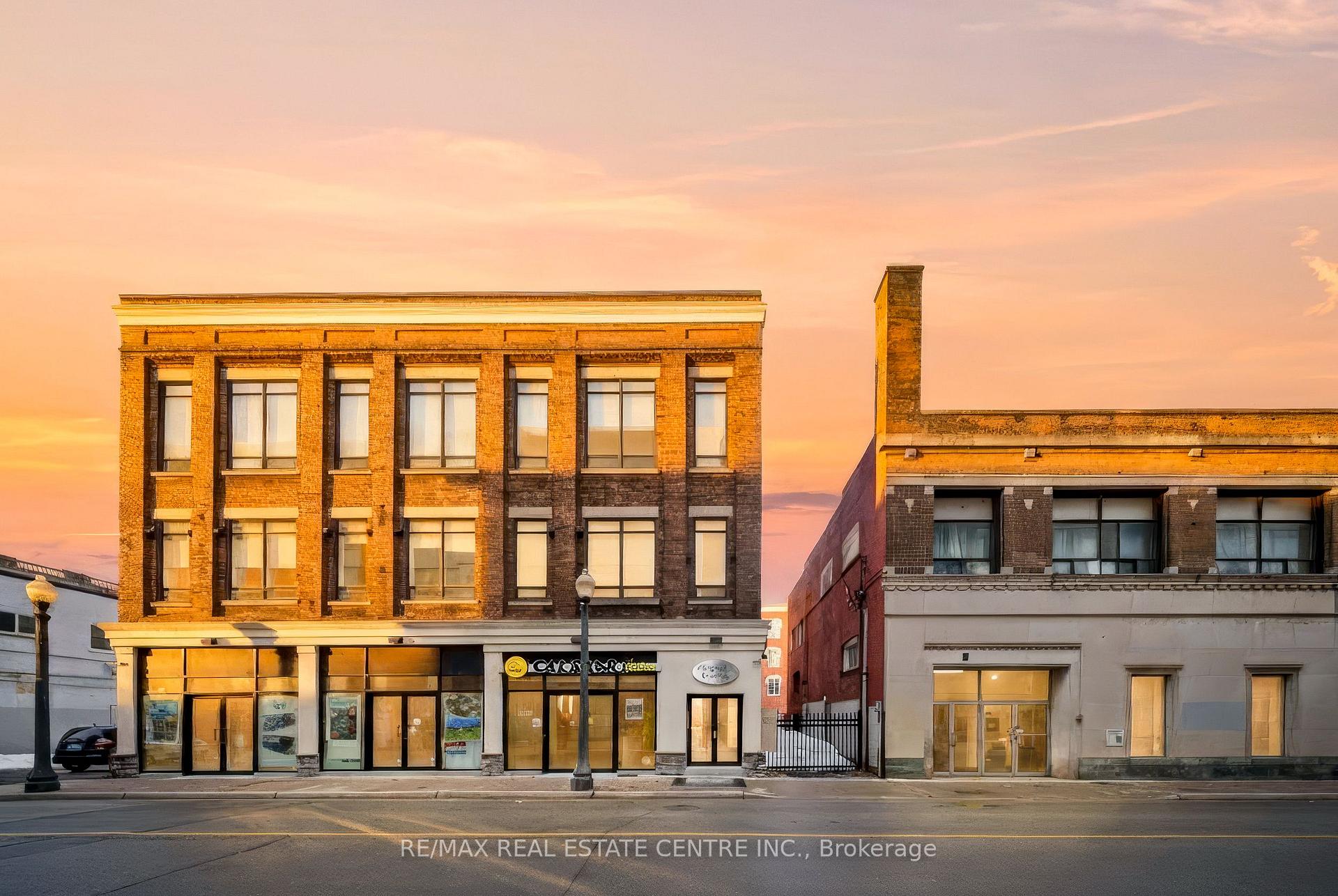 Photo 2 of Unit 206, 11 Queen Street, Brantford, Downtown Core — HOMEH