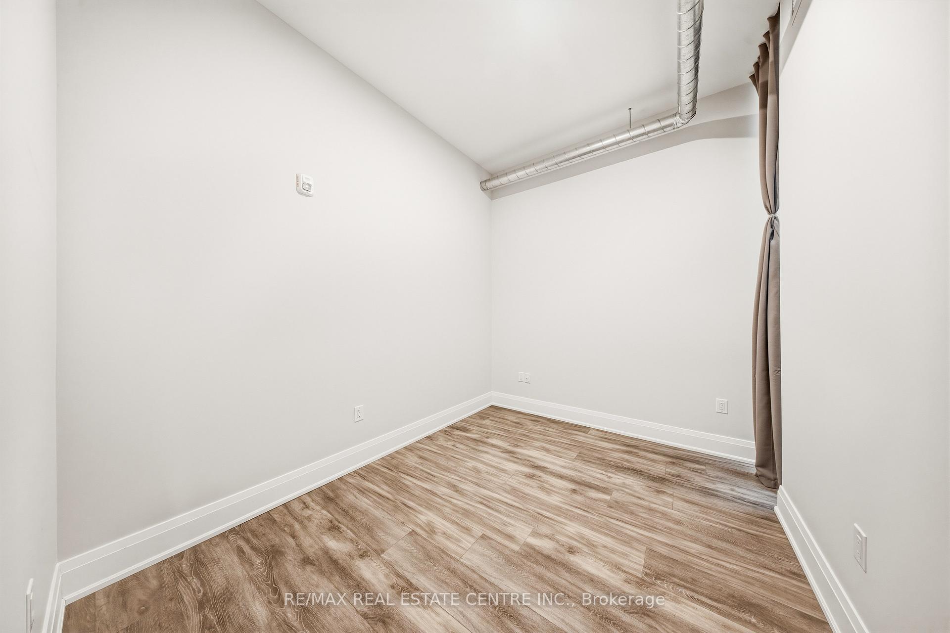 Photo 14 of Unit 206, 11 Queen Street, Brantford, Downtown Core — HOMEH