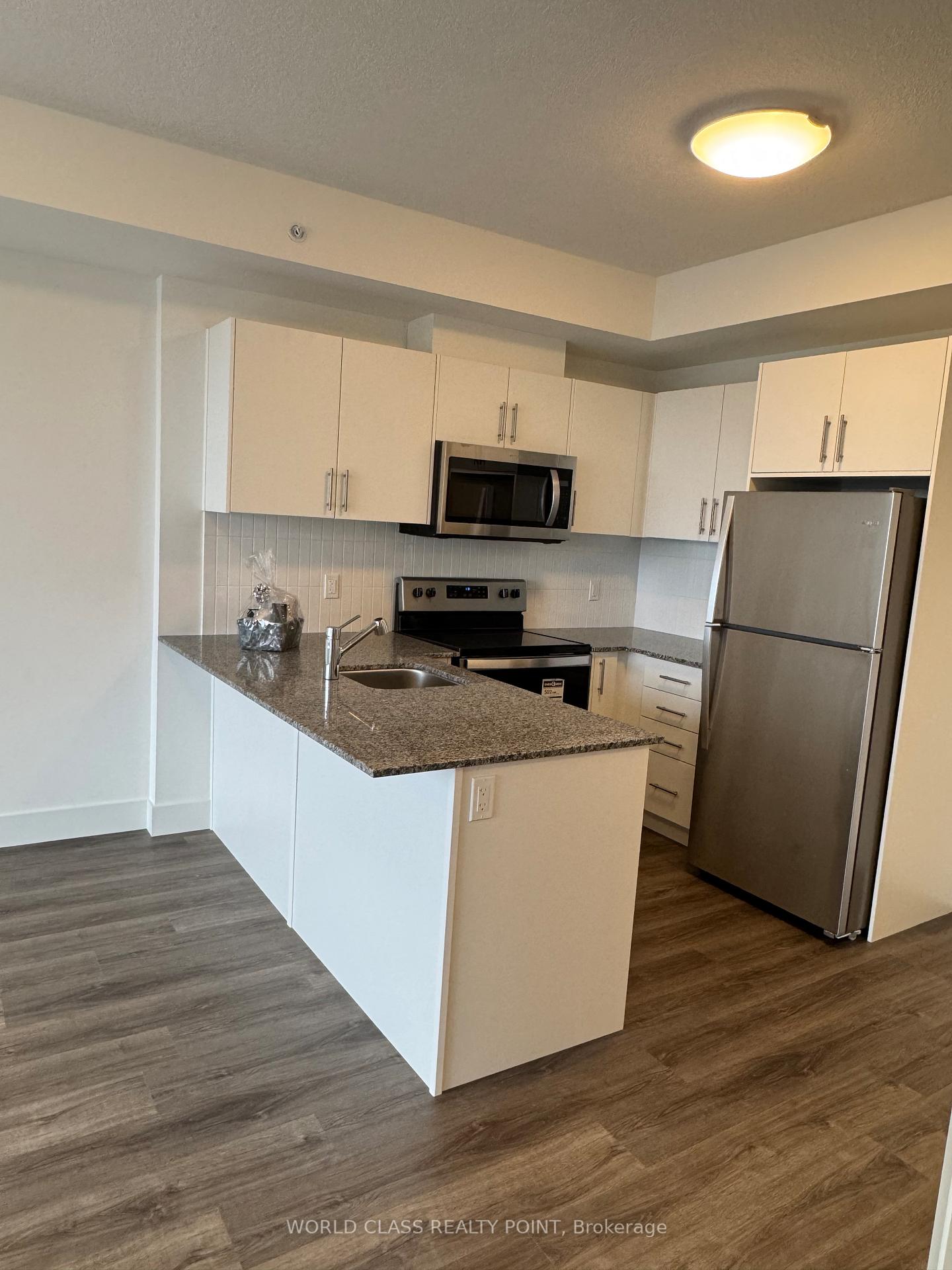 Photo 10 of Unit 609, 107 Roger Street, Waterloo, Uptown Waterloo/North Ward — HOMEH