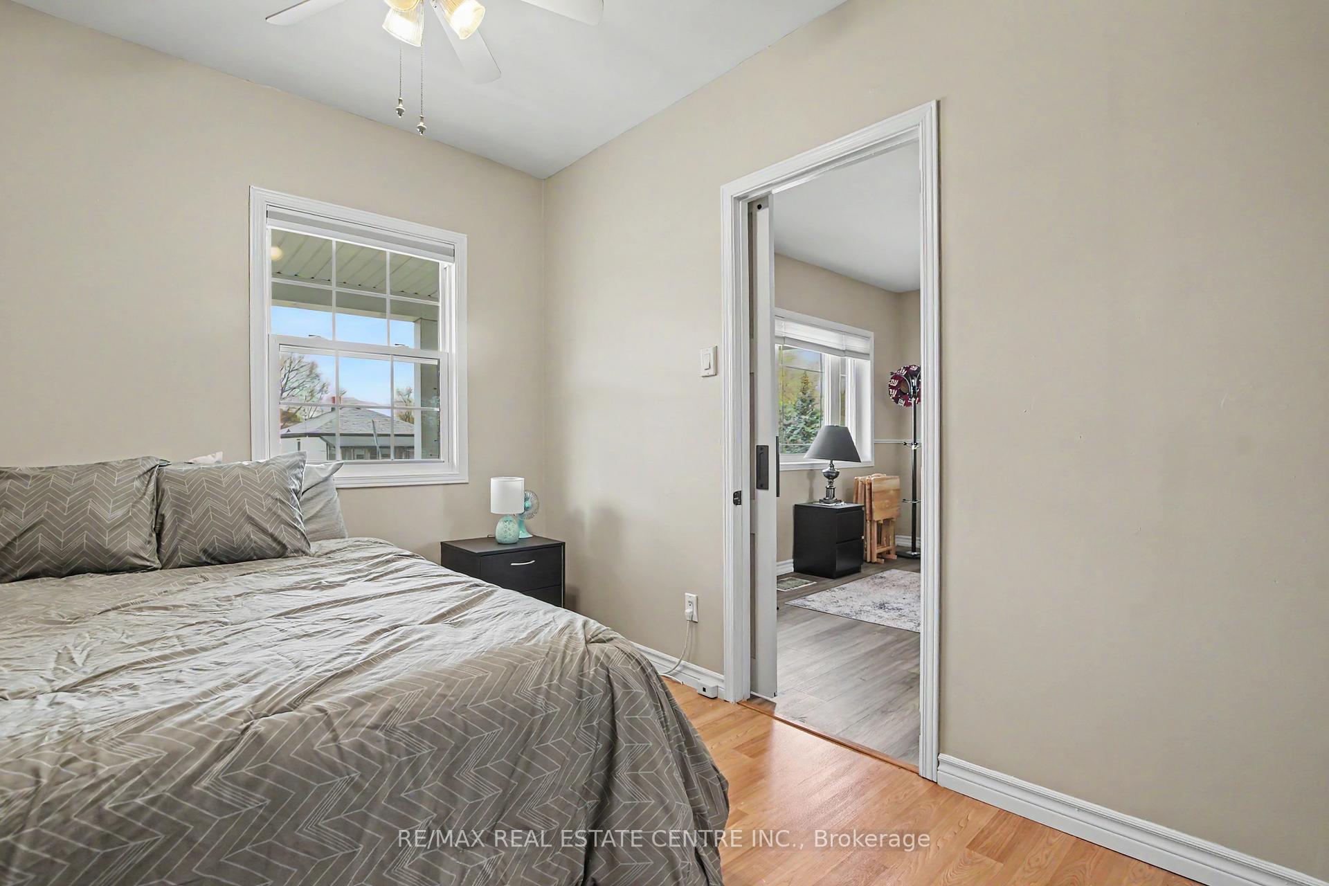 Photo 16 of 123 Norfolk Avenue, Cambridge, Elgin Park/Coronation — HOMEH