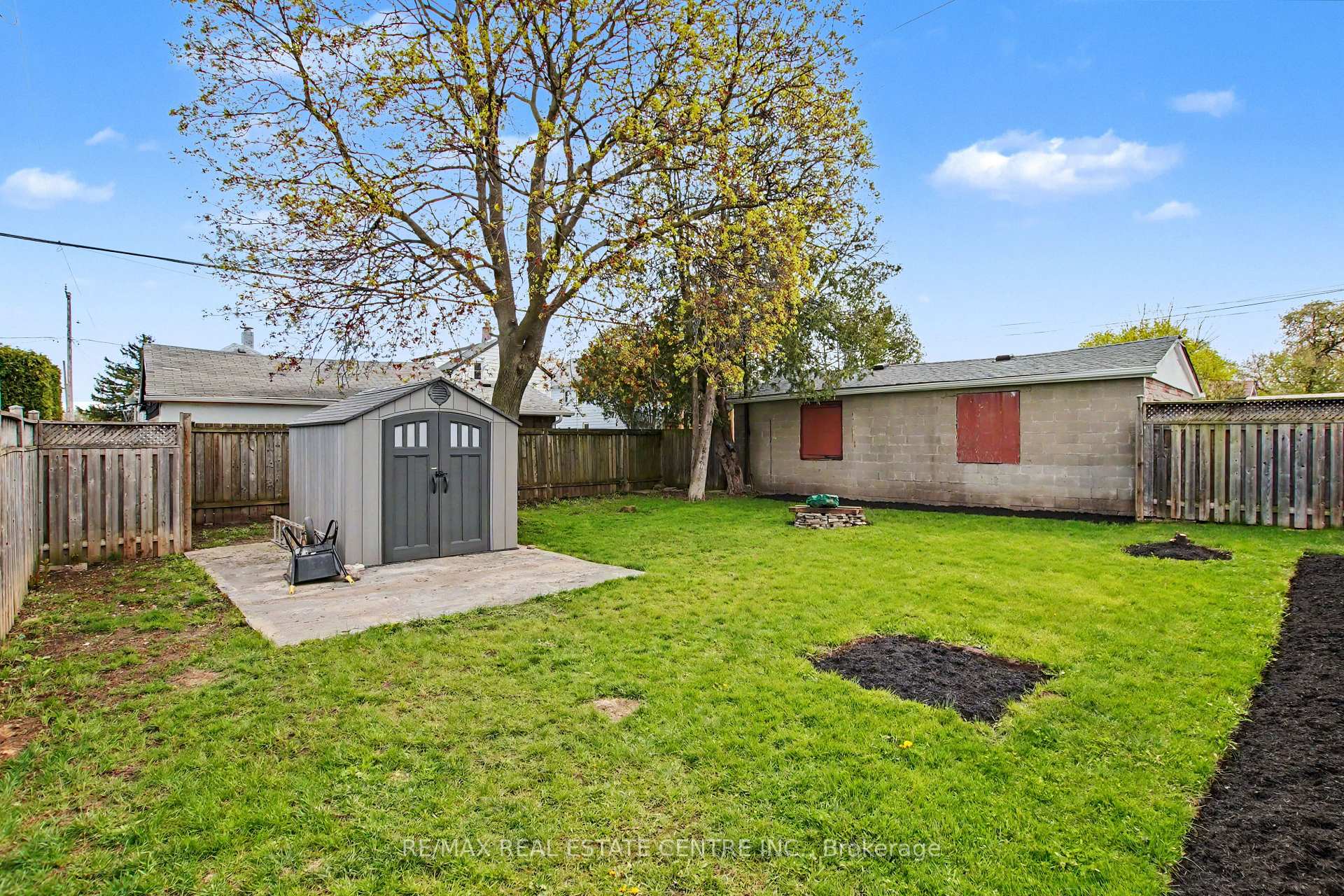 Photo 25 of 123 Norfolk Avenue, Cambridge, Elgin Park/Coronation — HOMEH