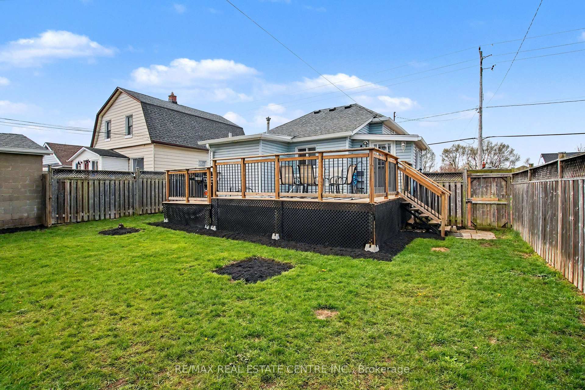 Photo 26 of 123 Norfolk Avenue, Cambridge, Elgin Park/Coronation — HOMEH
