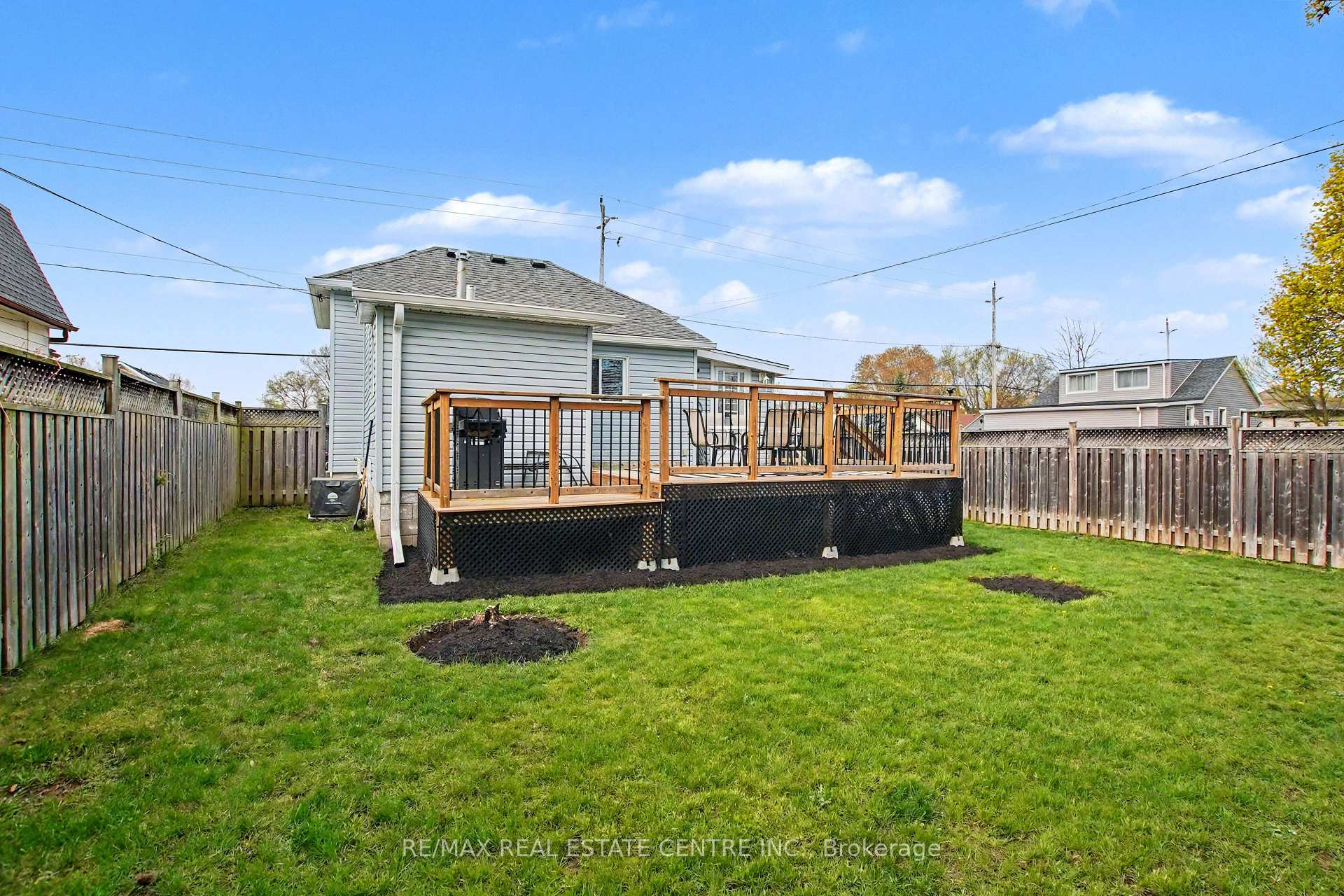 Photo 29 of 123 Norfolk Avenue, Cambridge, Elgin Park/Coronation — HOMEH