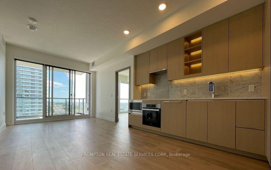 Photo 2 of Unit 3501, 85 McMahon Drive, North York, Bayview Village — HOMEH