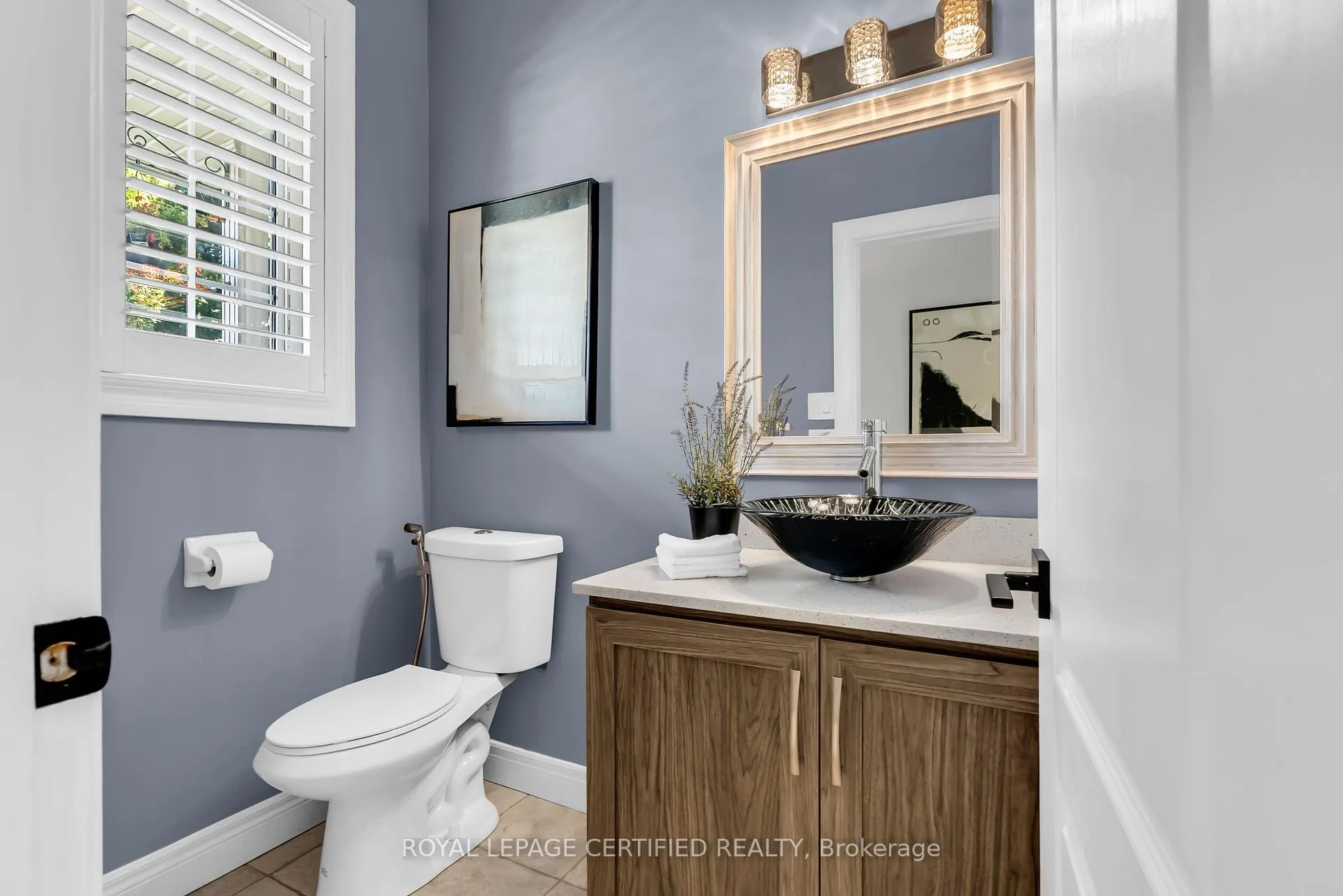 Photo 18 of 5279 Picketts Way, Burlington, Orchard — HOMEH
