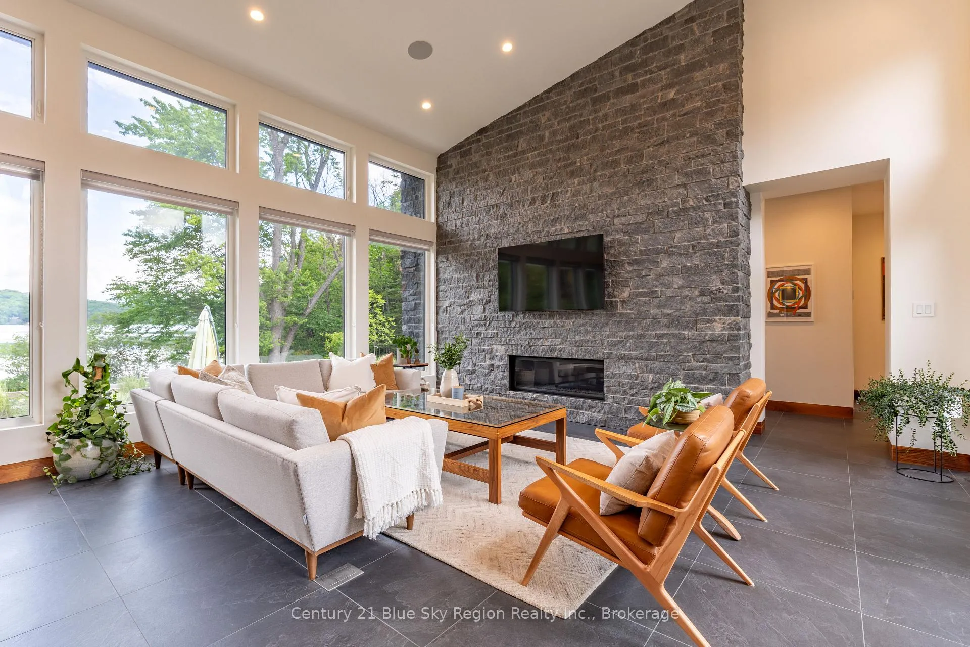Photo 17 of 1000 Peninsula Road, North Bay, Birchaven — HOMEH