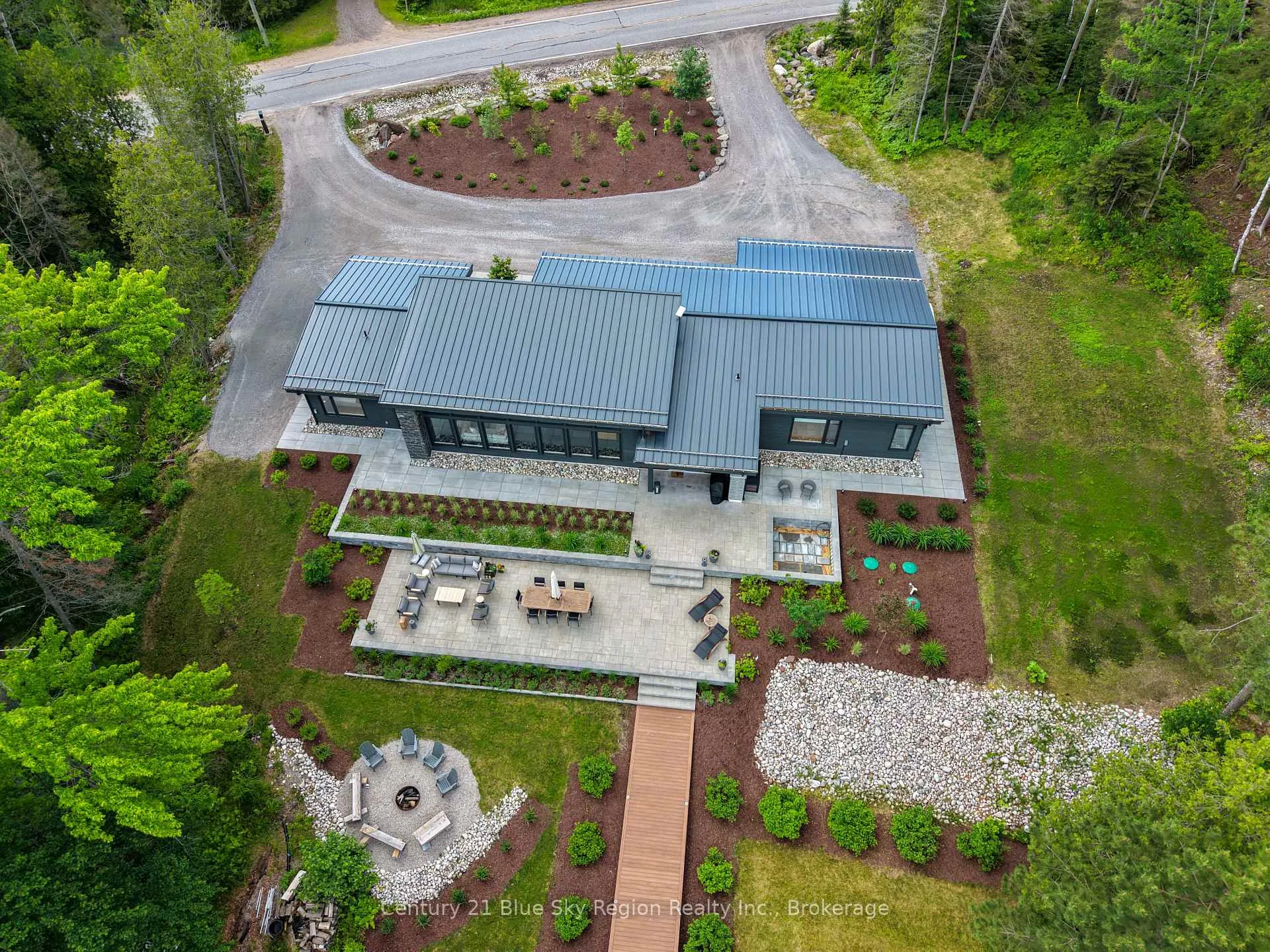 Photo 41 of 1000 Peninsula Road, North Bay, Birchaven — HOMEH