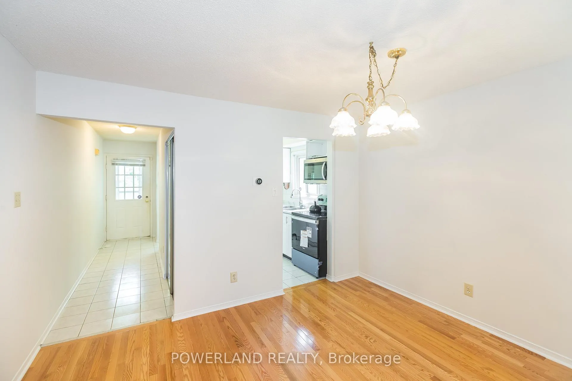 Photo 15 of 92 Nightstar Drive, Richmond Hill, Observatory — HOMEH