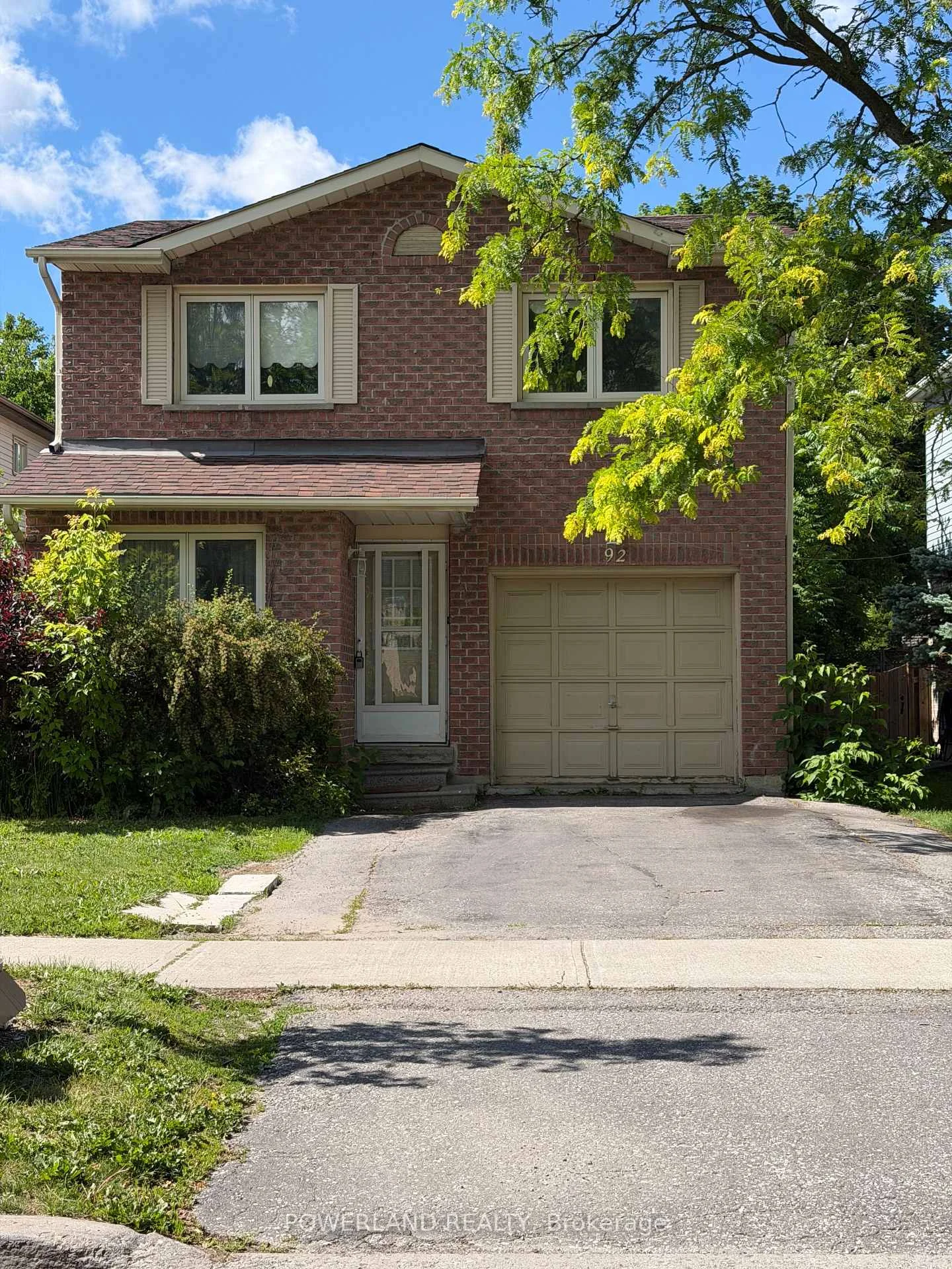 Photo 4 of 92 Nightstar Drive, Richmond Hill, Observatory — HOMEH