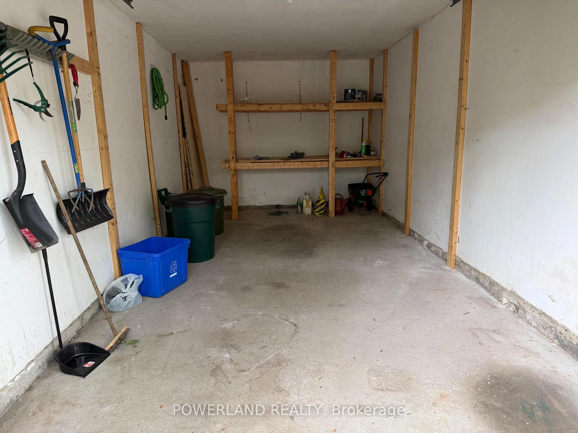 Photo 8 of 92 Nightstar Drive, Richmond Hill, Observatory — HOMEH