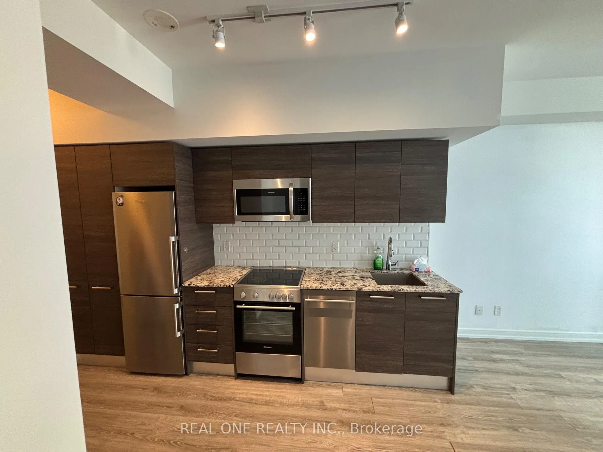 Photo 1 of Unit 3206, 28 Wellesley Street E, Toronto, Church-Yonge Corridor — HOMEH