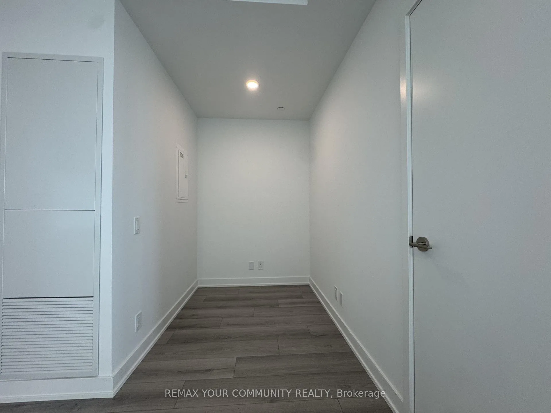 Photo 9 of Unit 429, 20 Deans Drive, Scarborough, Clairlea-Birchmount — HOMEH