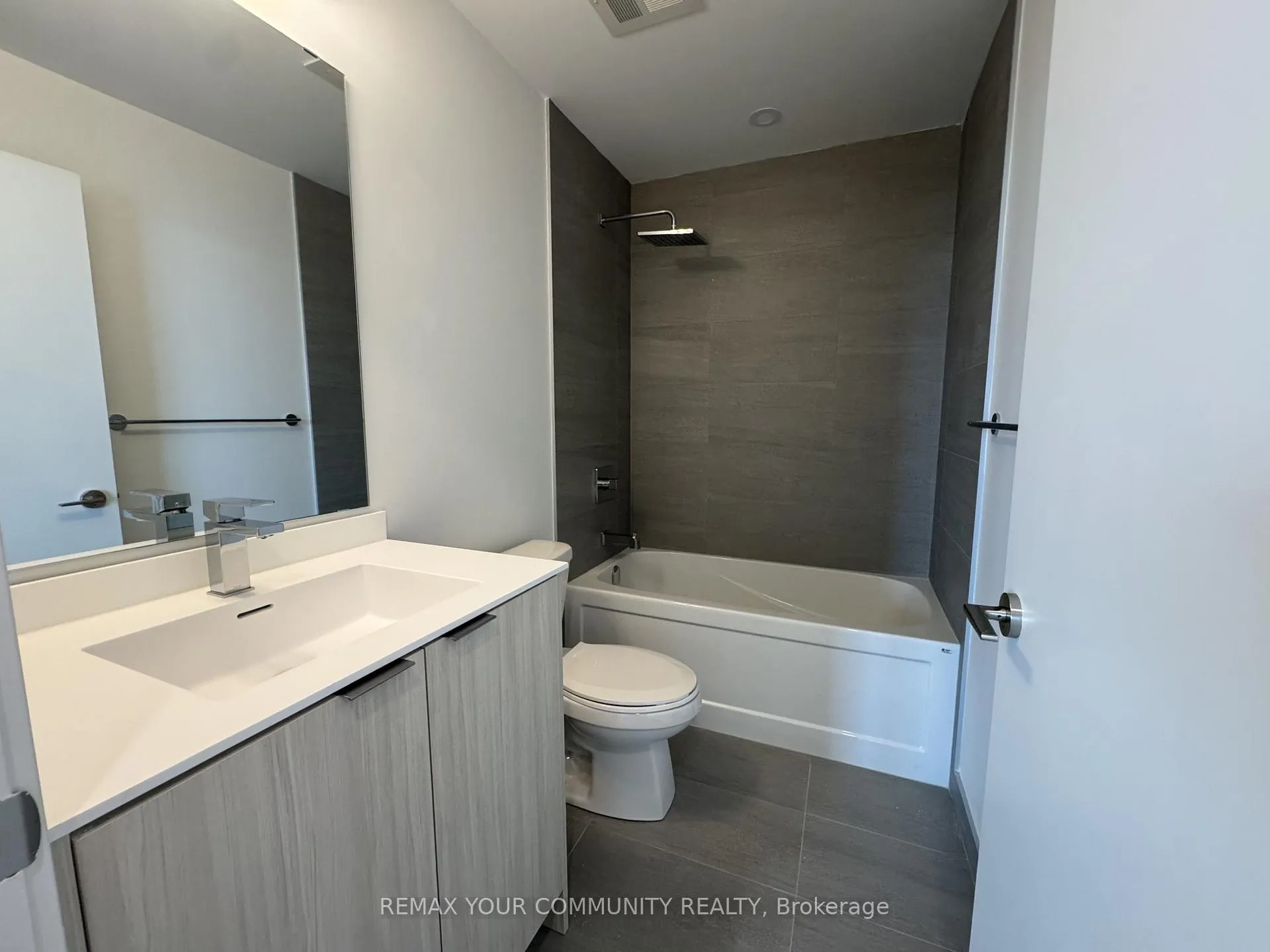 Photo 10 of Unit 429, 20 Deans Drive, Scarborough, Clairlea-Birchmount — HOMEH
