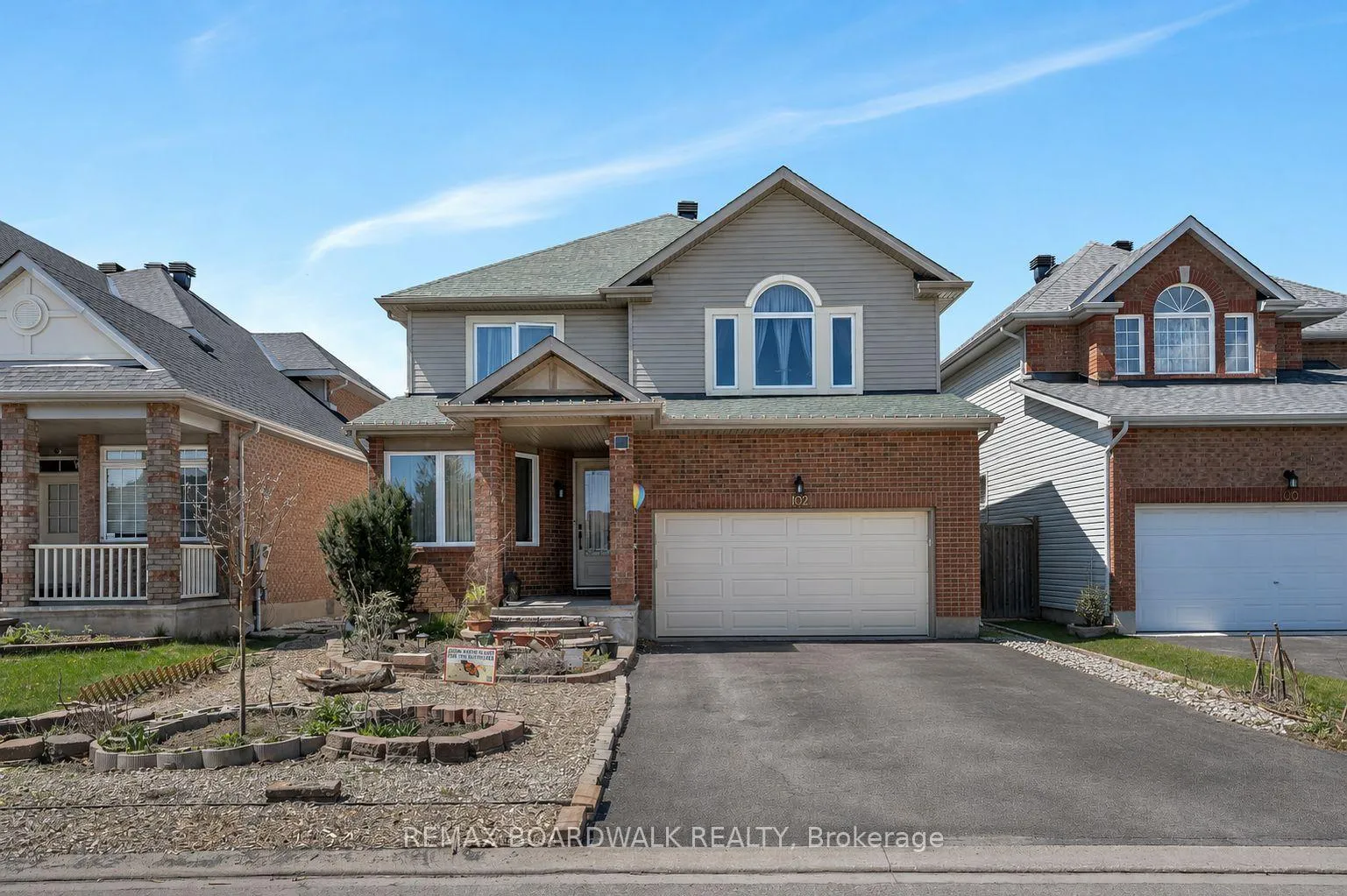 Front of 102 Mosswood Court