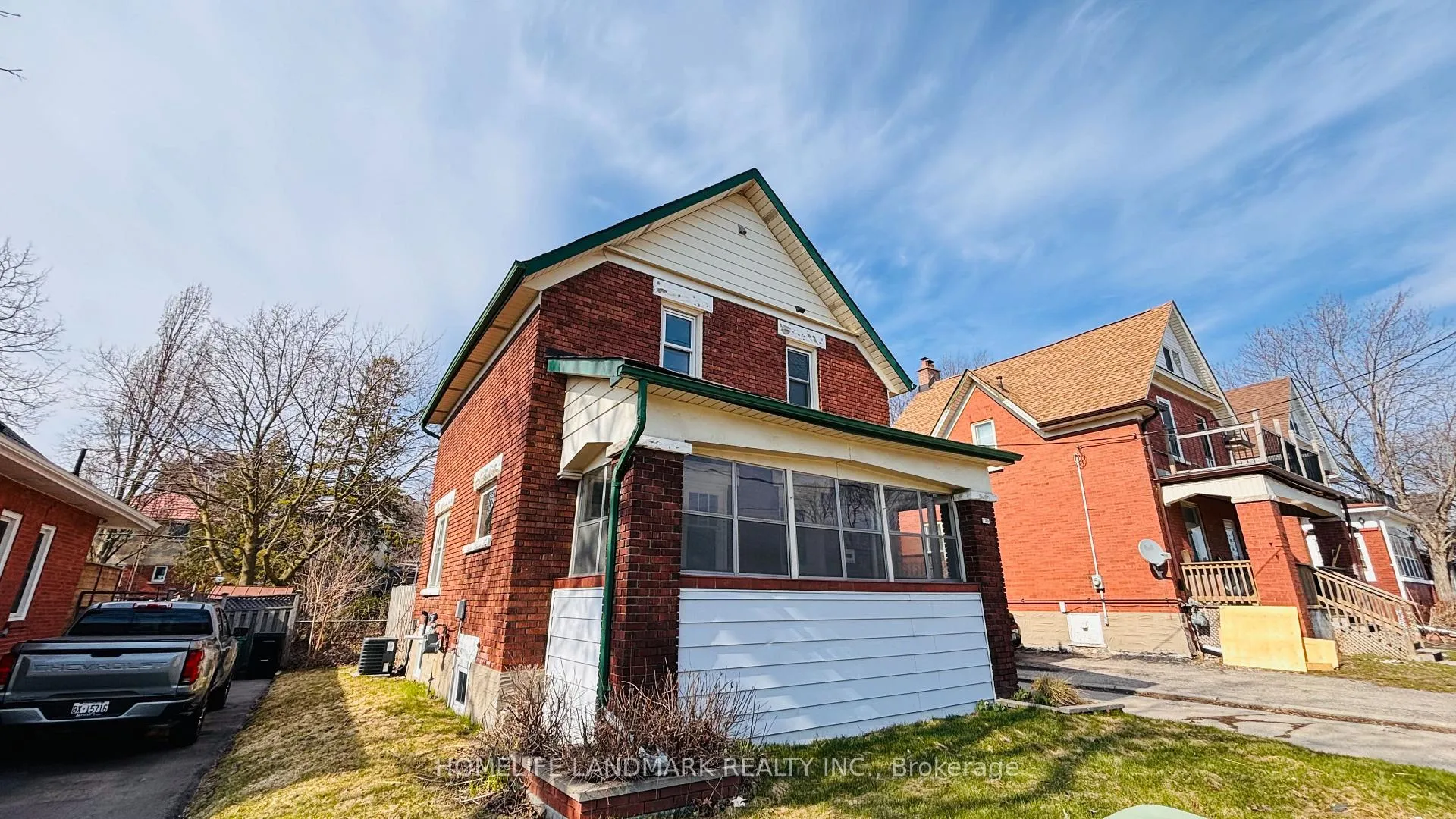 Photo 4 of 138 Glasgow Street, Kitchener, KW Hospital — HOMEH