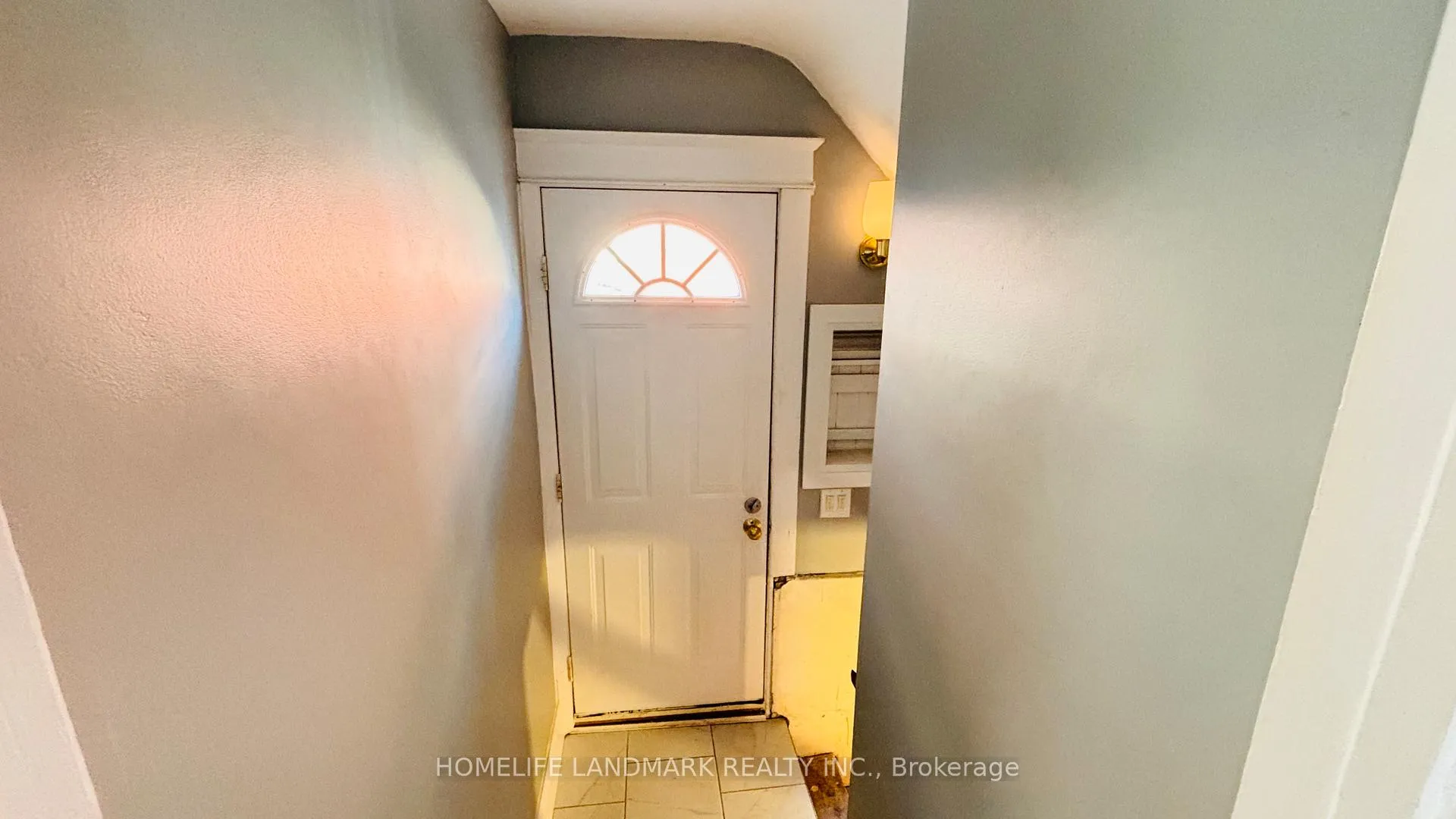 Photo 18 of 138 Glasgow Street, Kitchener, KW Hospital — HOMEH