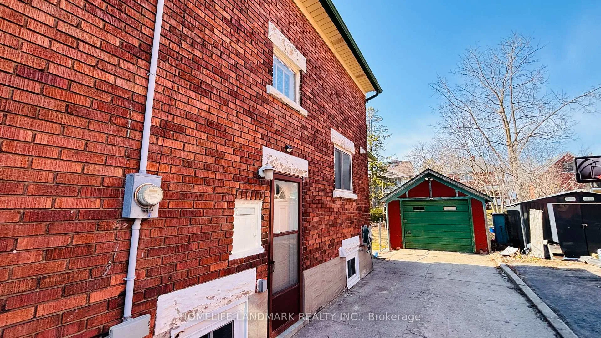 Photo 29 of 138 Glasgow Street, Kitchener, KW Hospital — HOMEH