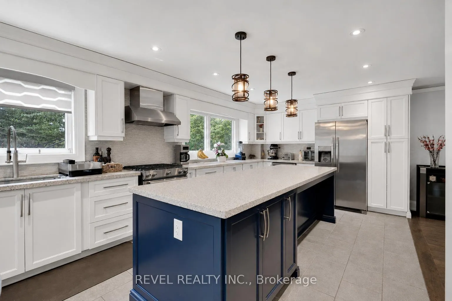 Photo 1 of 79 Arran Crescent, Vaughan, West Woodbridge — HOMEH