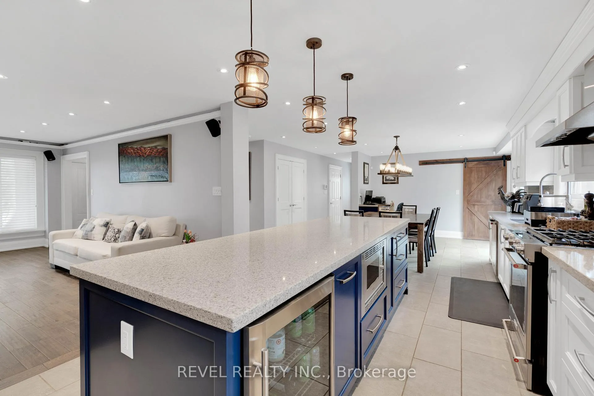 Photo 7 of 79 Arran Crescent, Vaughan, West Woodbridge — HOMEH