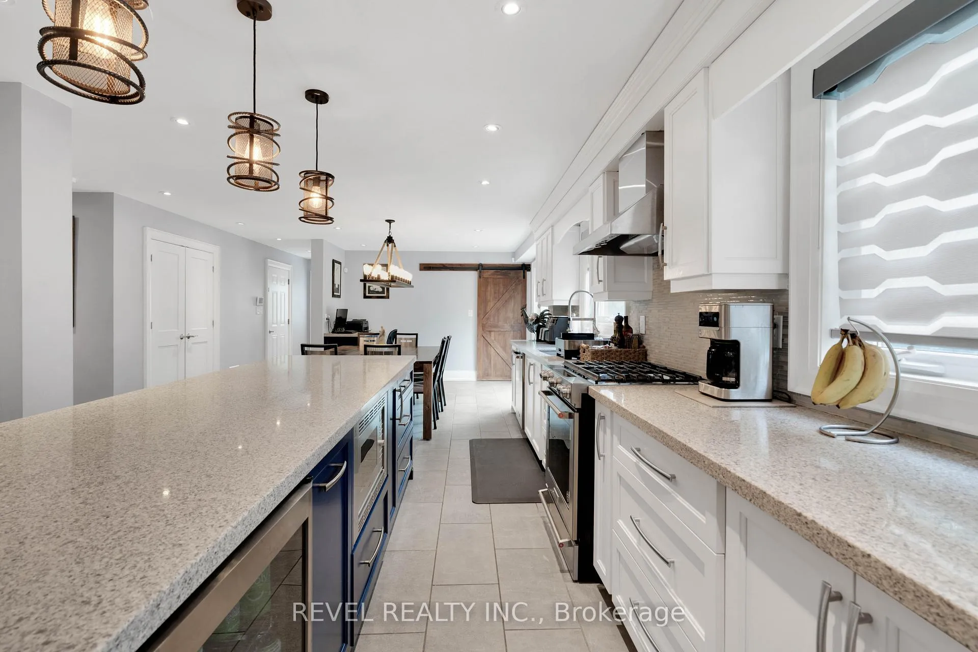 Photo 8 of 79 Arran Crescent, Vaughan, West Woodbridge — HOMEH