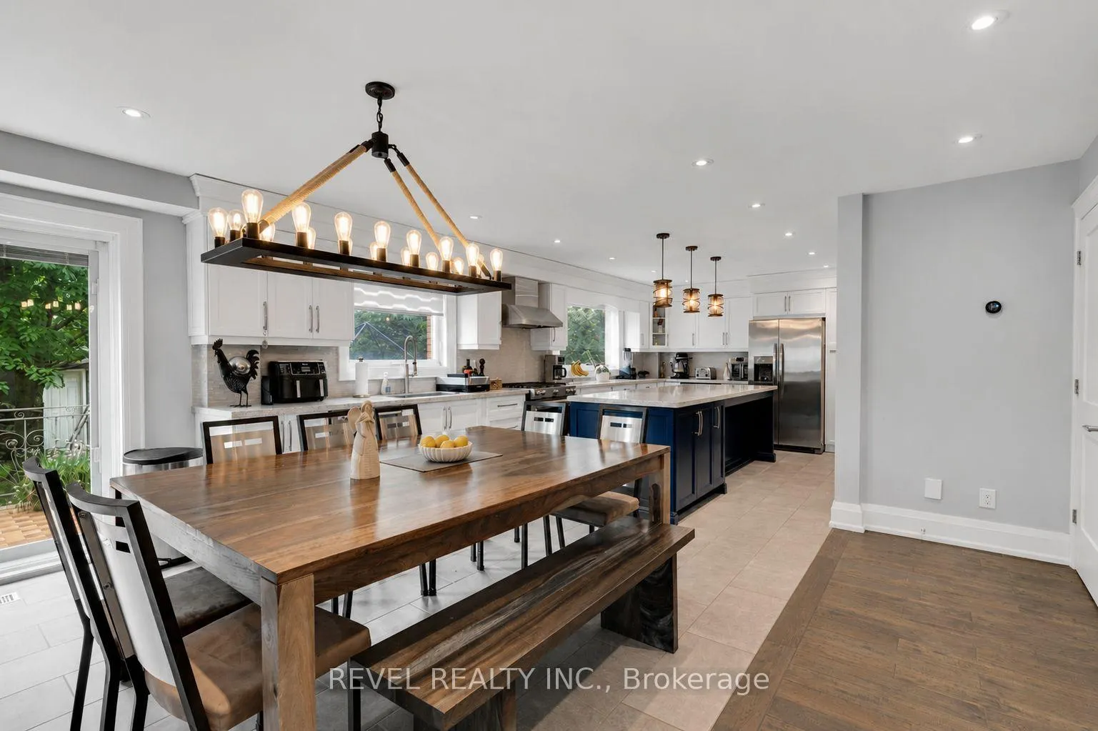 Photo 11 of 79 Arran Crescent, Vaughan, West Woodbridge — HOMEH