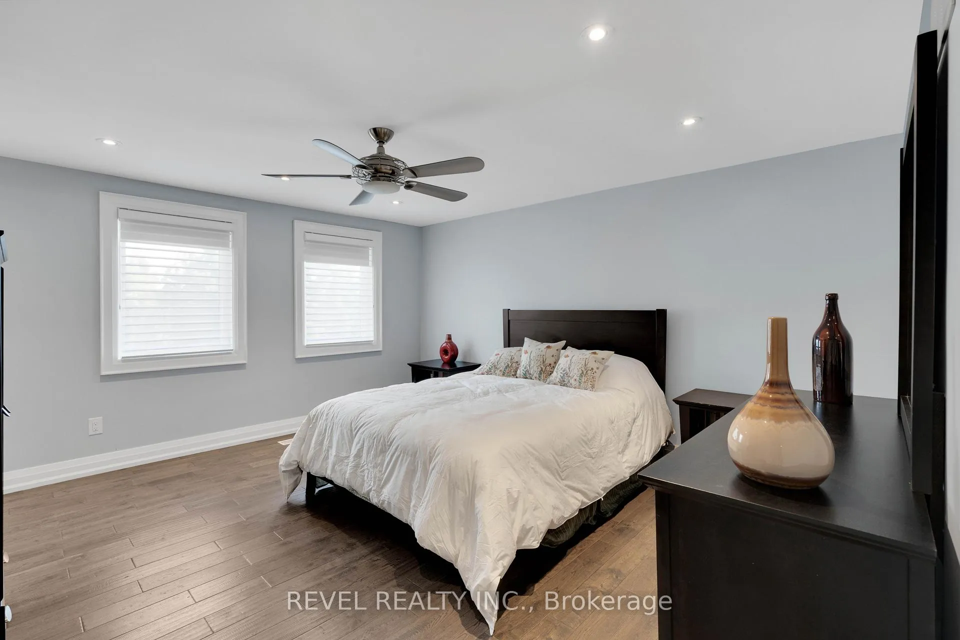 Photo 17 of 79 Arran Crescent, Vaughan, West Woodbridge — HOMEH