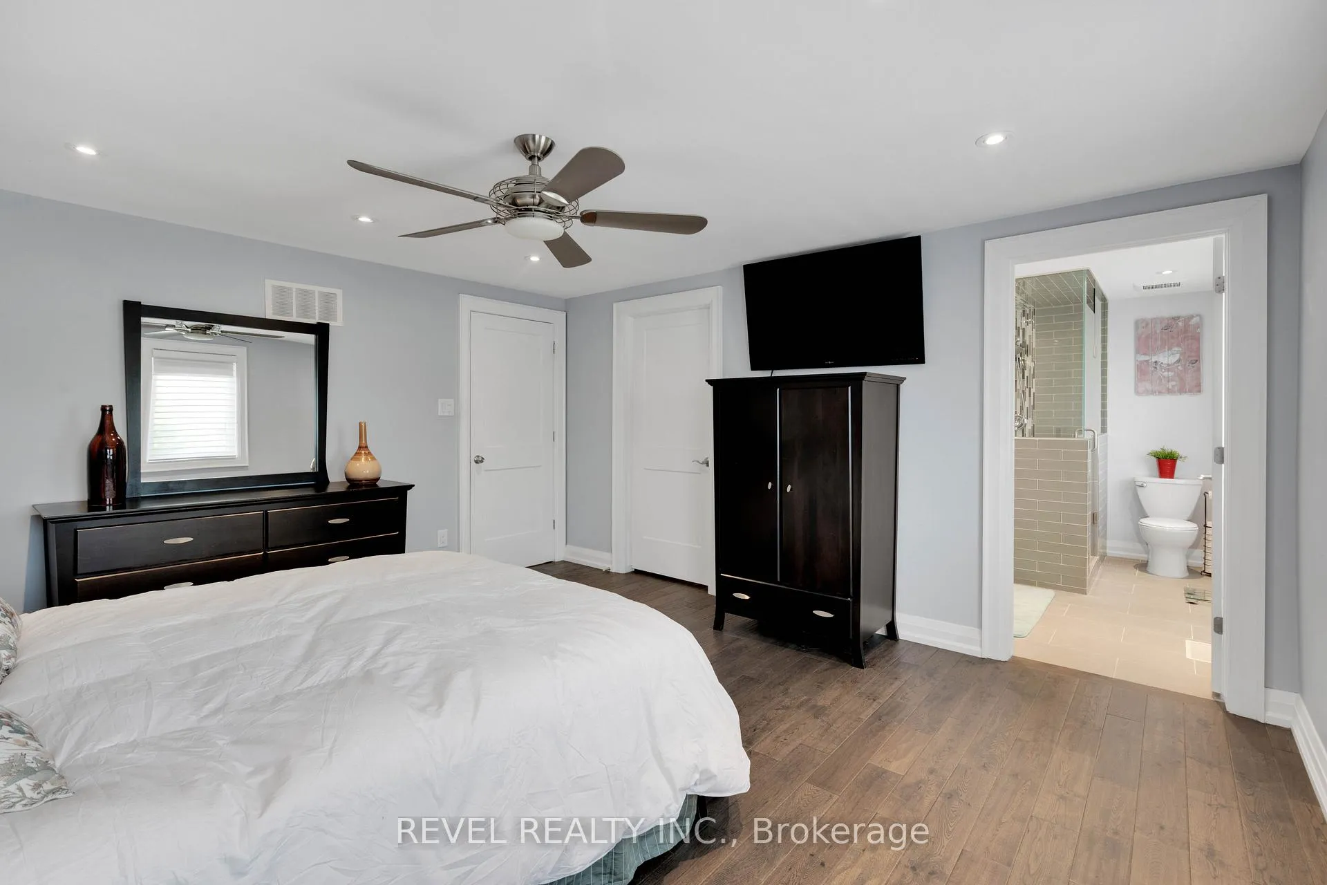 Photo 18 of 79 Arran Crescent, Vaughan, West Woodbridge — HOMEH