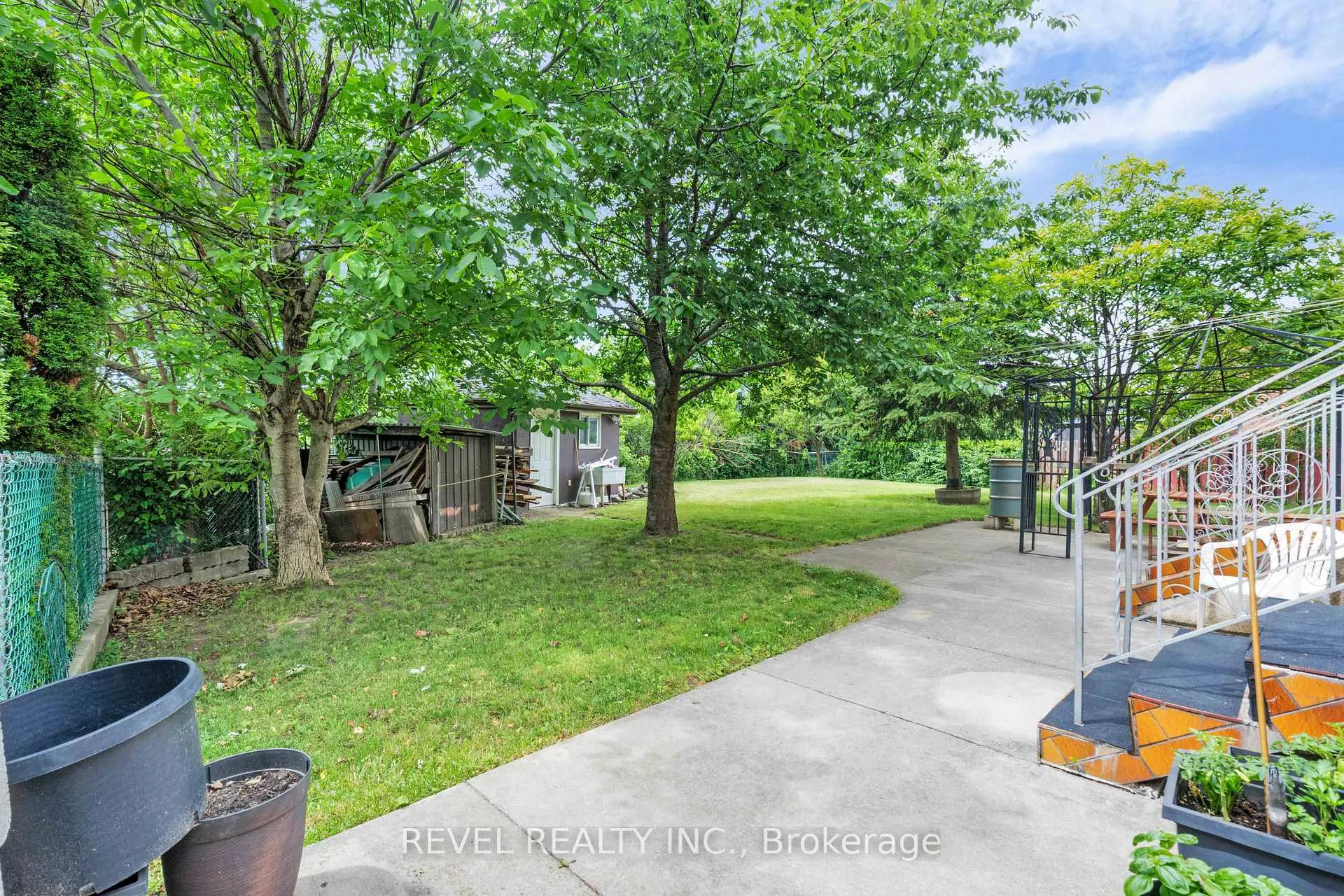 Photo 34 of 79 Arran Crescent, Vaughan, West Woodbridge — HOMEH