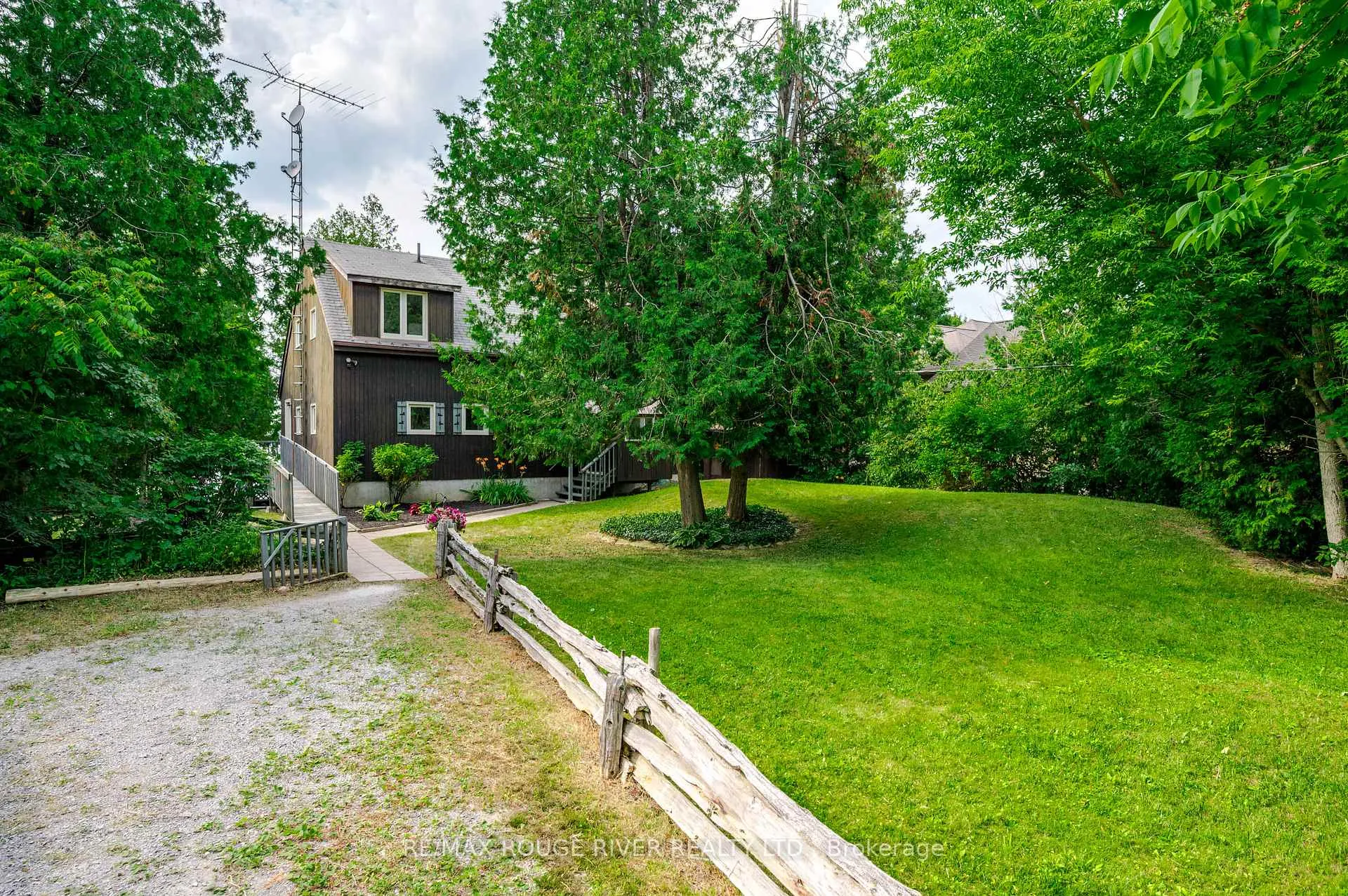 Photo 15 of 1280 Birchview Road, Douro-Dummer — HOMEH