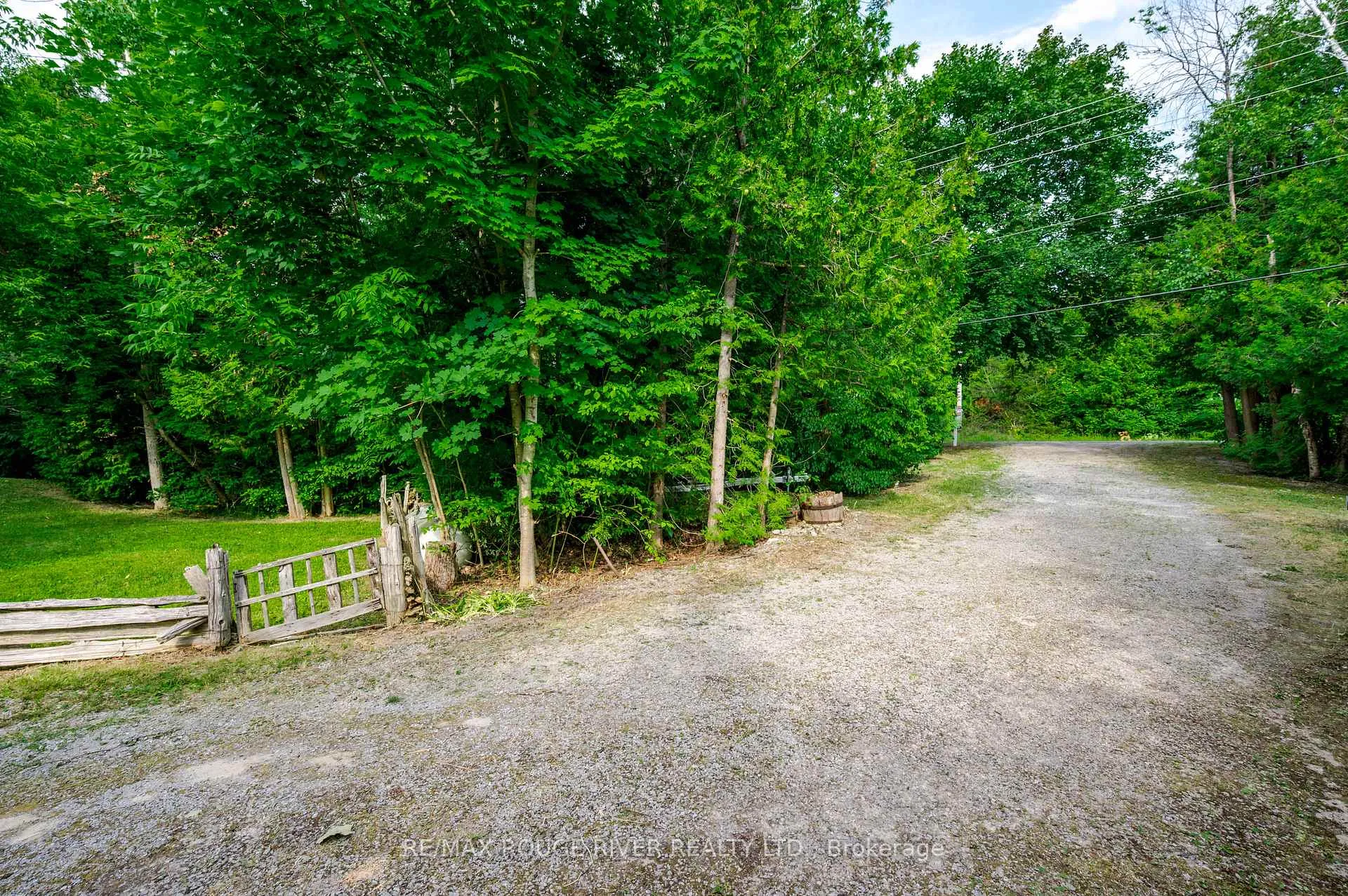 Photo 16 of 1280 Birchview Road, Douro-Dummer — HOMEH