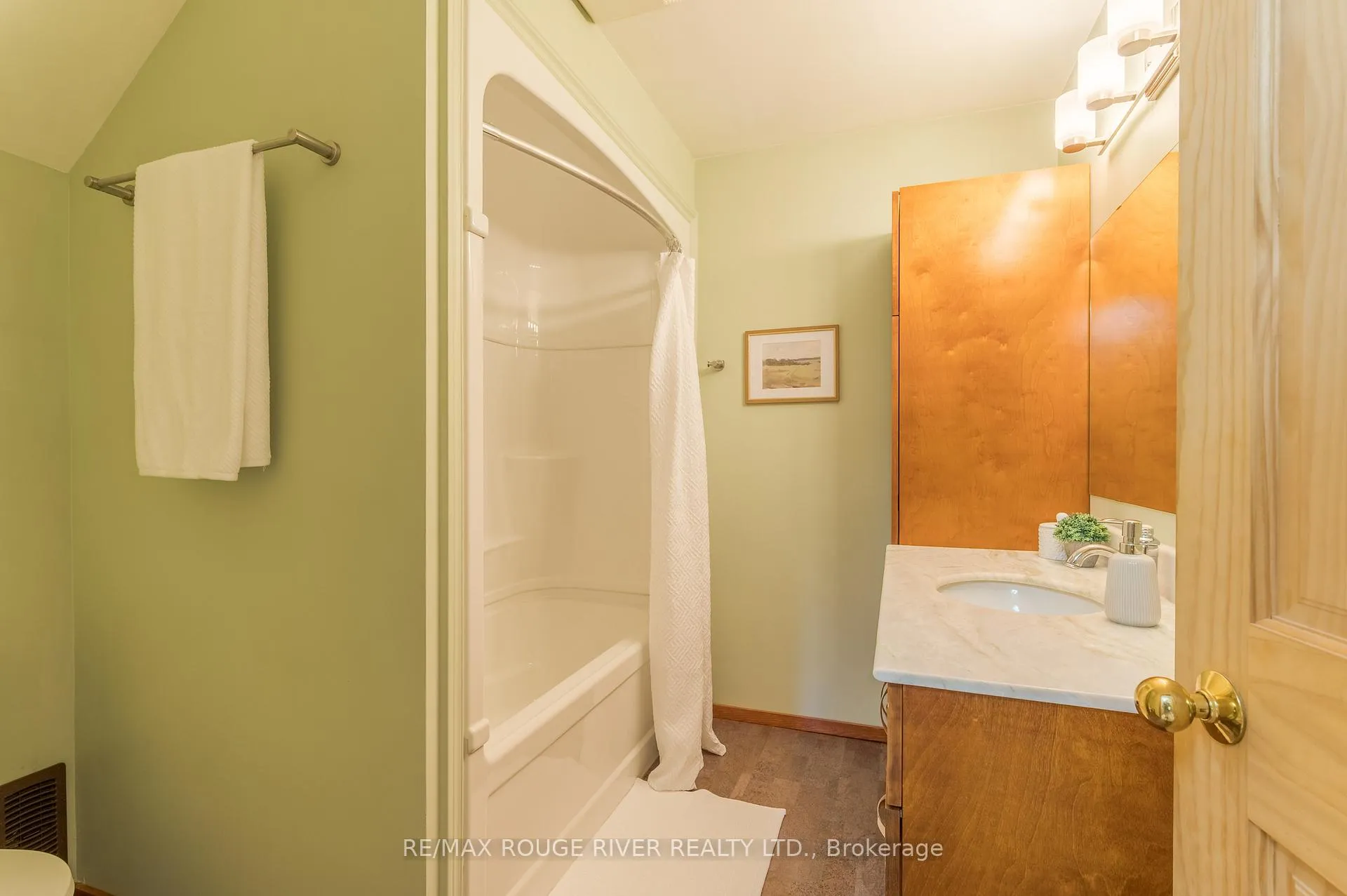 Photo 37 of 1280 Birchview Road, Douro-Dummer — HOMEH