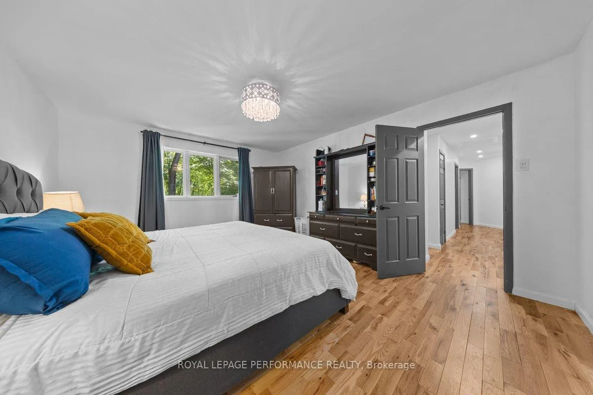 Photo 23 of 1250 Royal Maple Drive, Ottawa, Cumberland Ridge — HOMEH