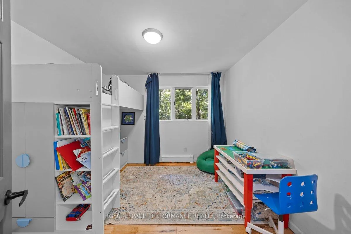Photo 24 of 1250 Royal Maple Drive, Ottawa, Cumberland Ridge — HOMEH