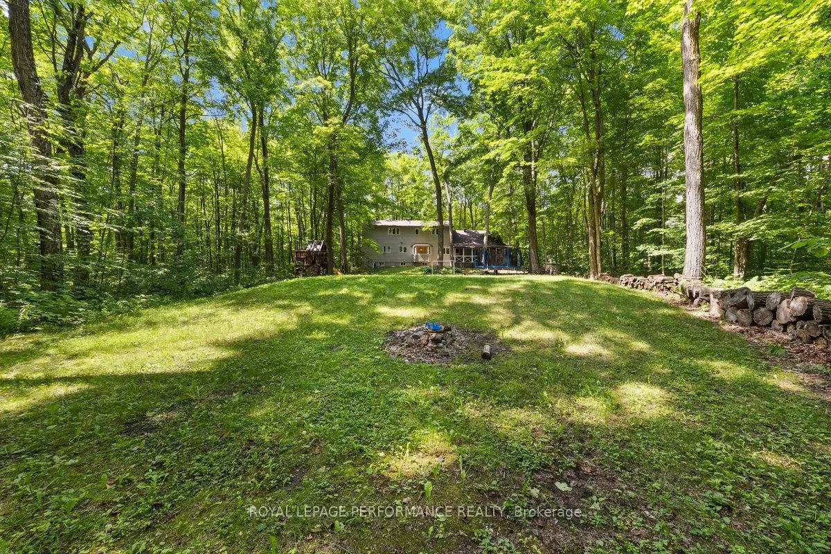 Photo 39 of 1250 Royal Maple Drive, Ottawa, Cumberland Ridge — HOMEH