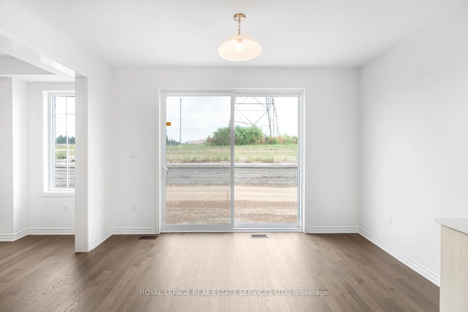 Photo 13 of 266 Millstone Street W, Kitchener, Trussler — HOMEH